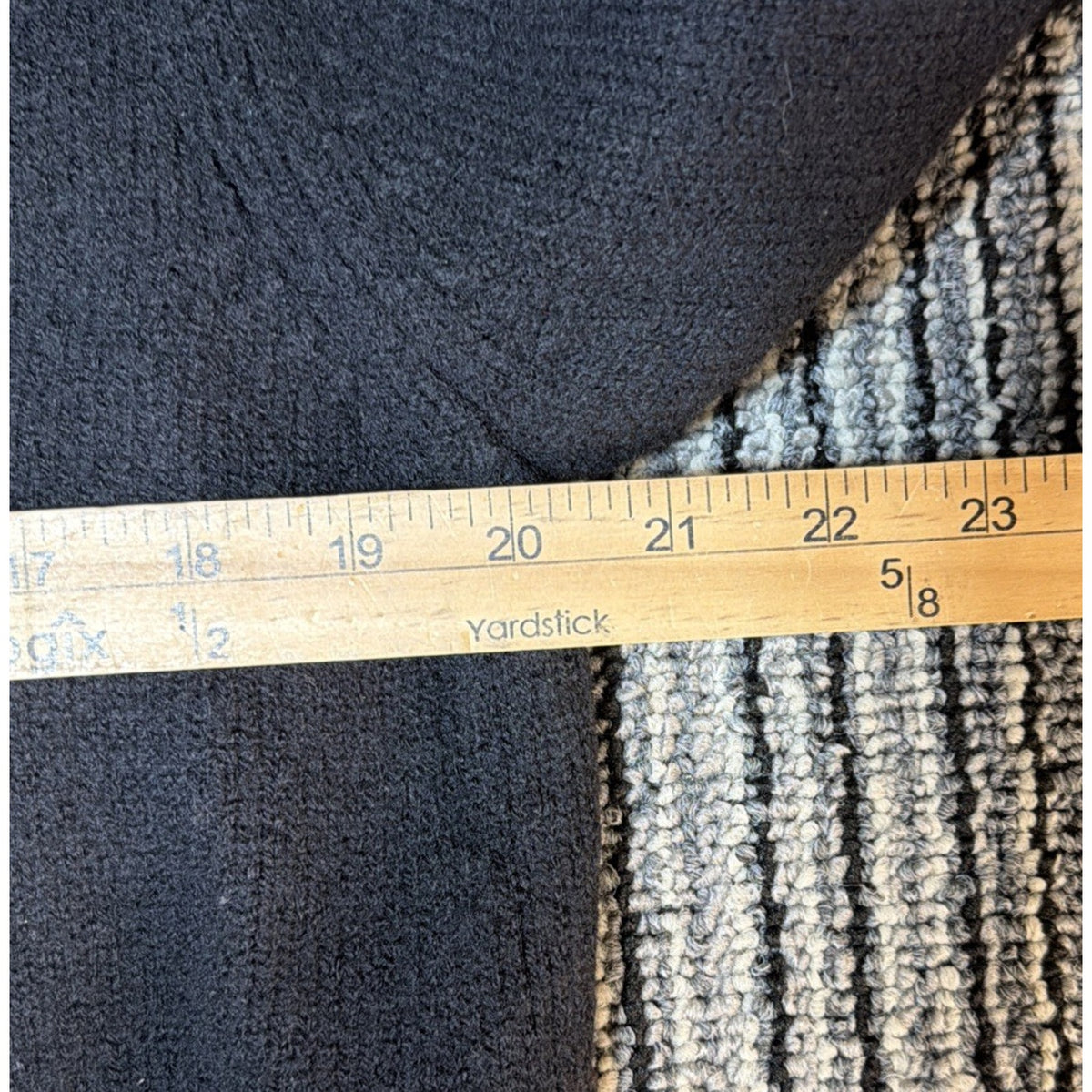 Austin Reed London 100% Merino wool Cardigan Sweater Womens Large Black