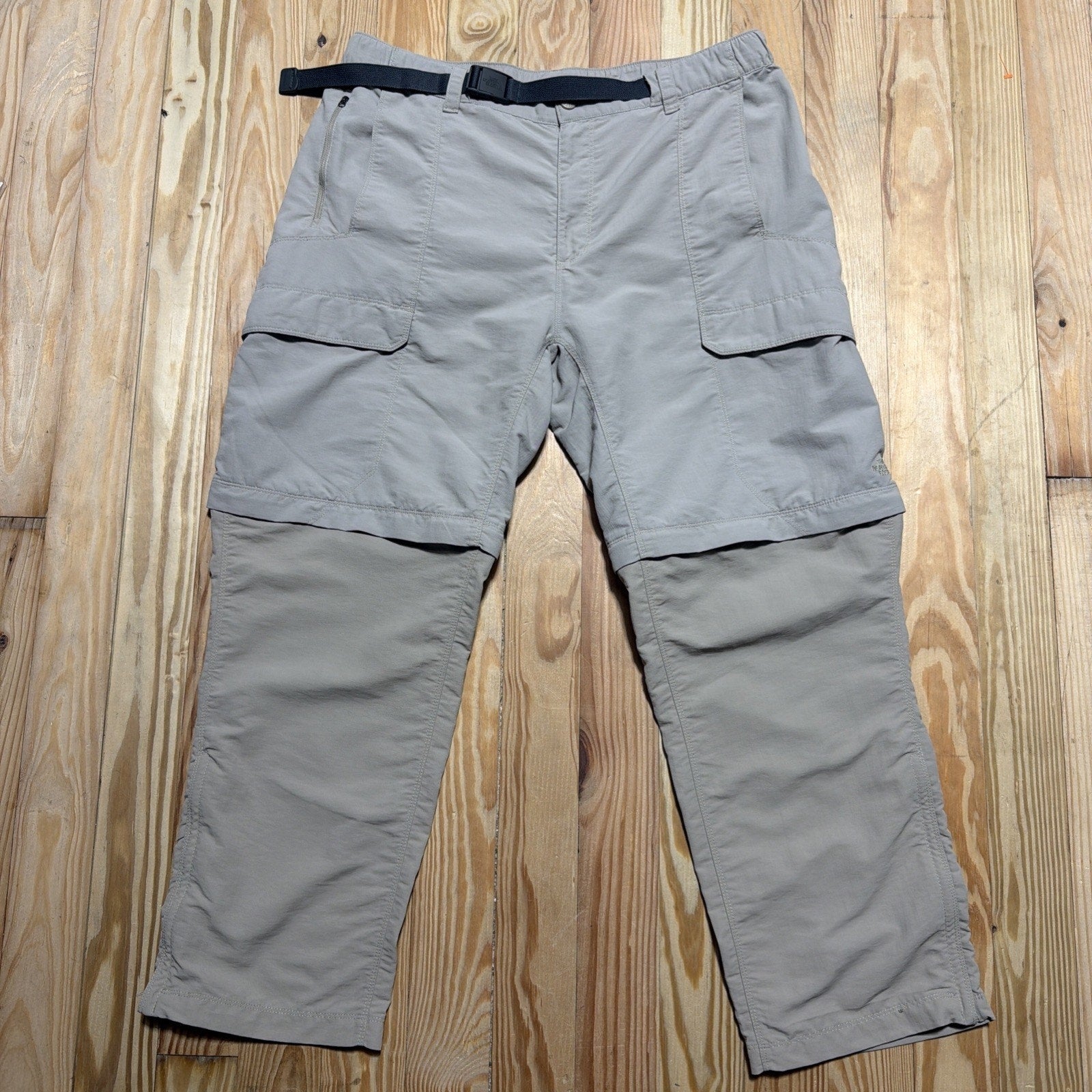 The North Face Pants Shorts Mens XL Short Convertible Utility Belted Cargo