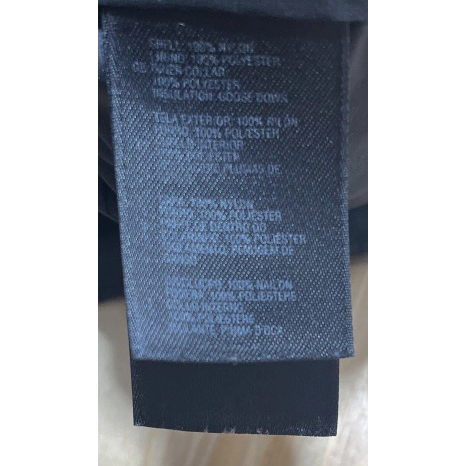 The North Face 550 Down Quilt Dark Black Puffer Vest, Women’s Size S