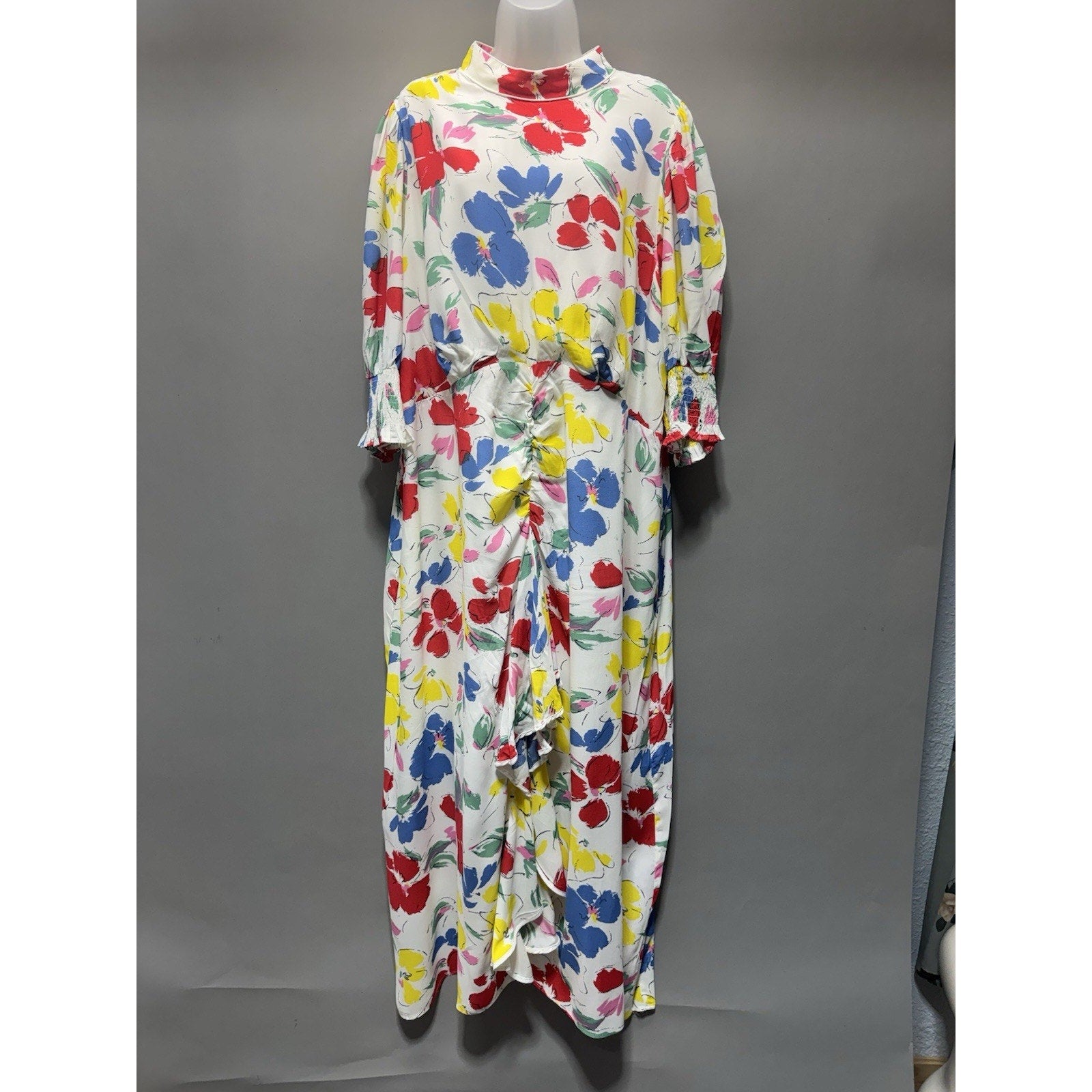 RIXO Target Floral Midi Dress 20W 22W White Multicolor Ruched Front Cottagecore