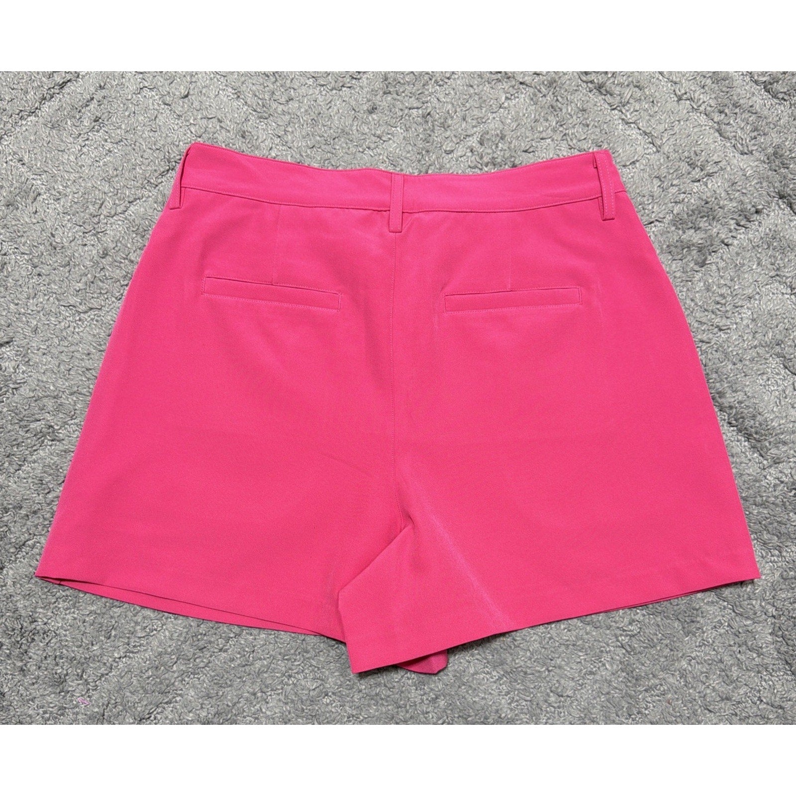 Edited by Remi Bader Women's High Rise Trouser Short Size 4 Pink New With Tags