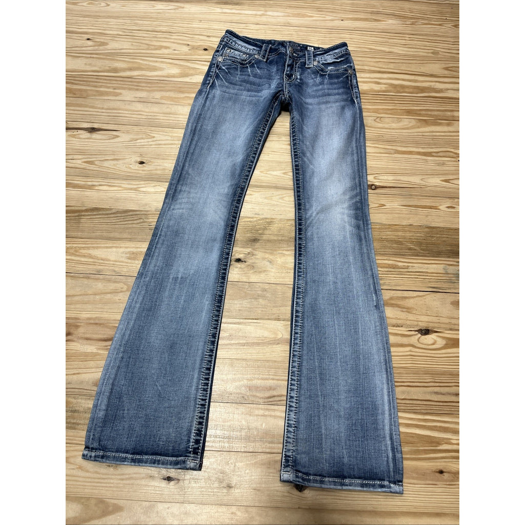 Miss Me Low Rise Signature Boot Cut Jeans Cow Design Pockets Size 26 Inseam 31.5