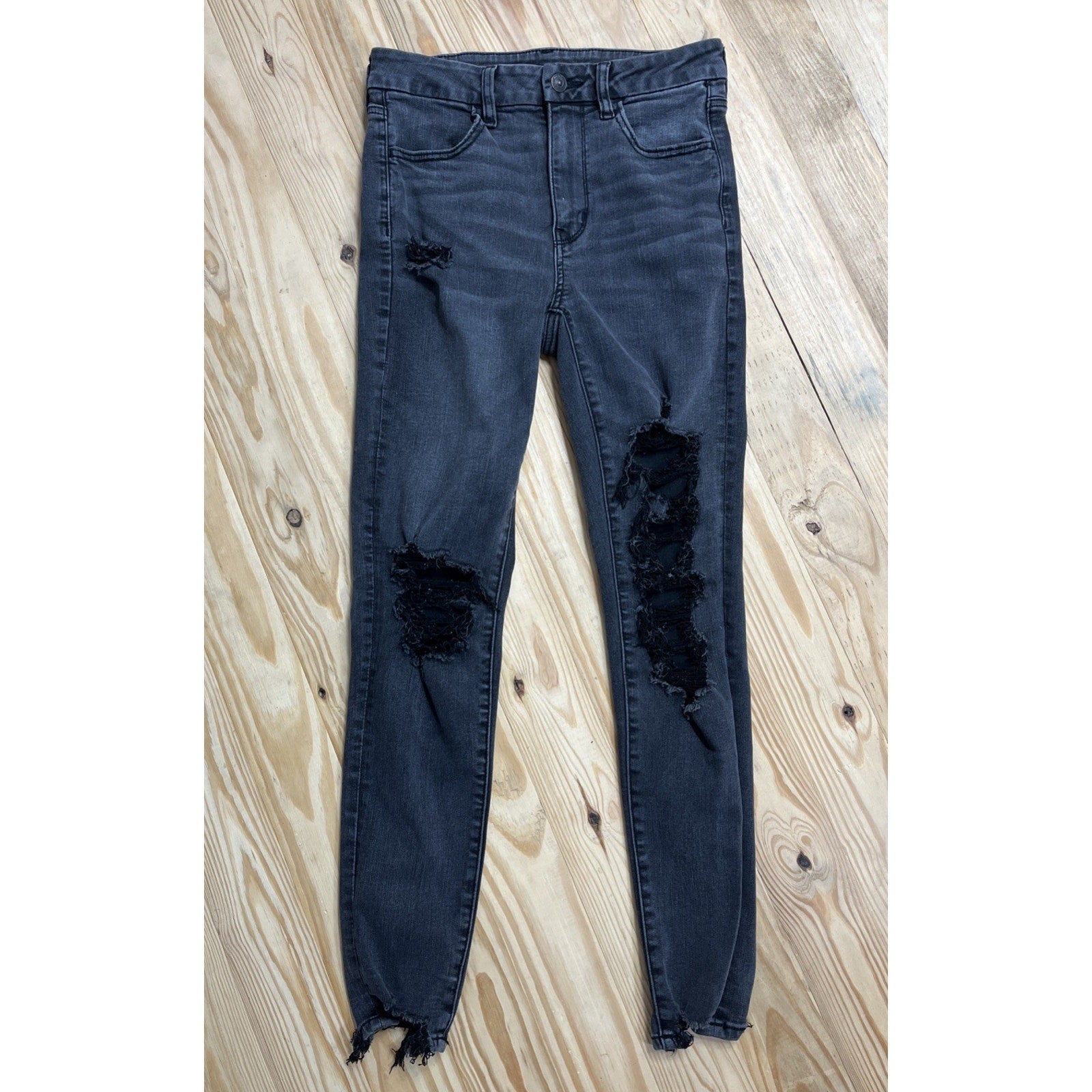 American Eagle Forever Soft Distressed Super High Waist Jeans 6 Jegging Black