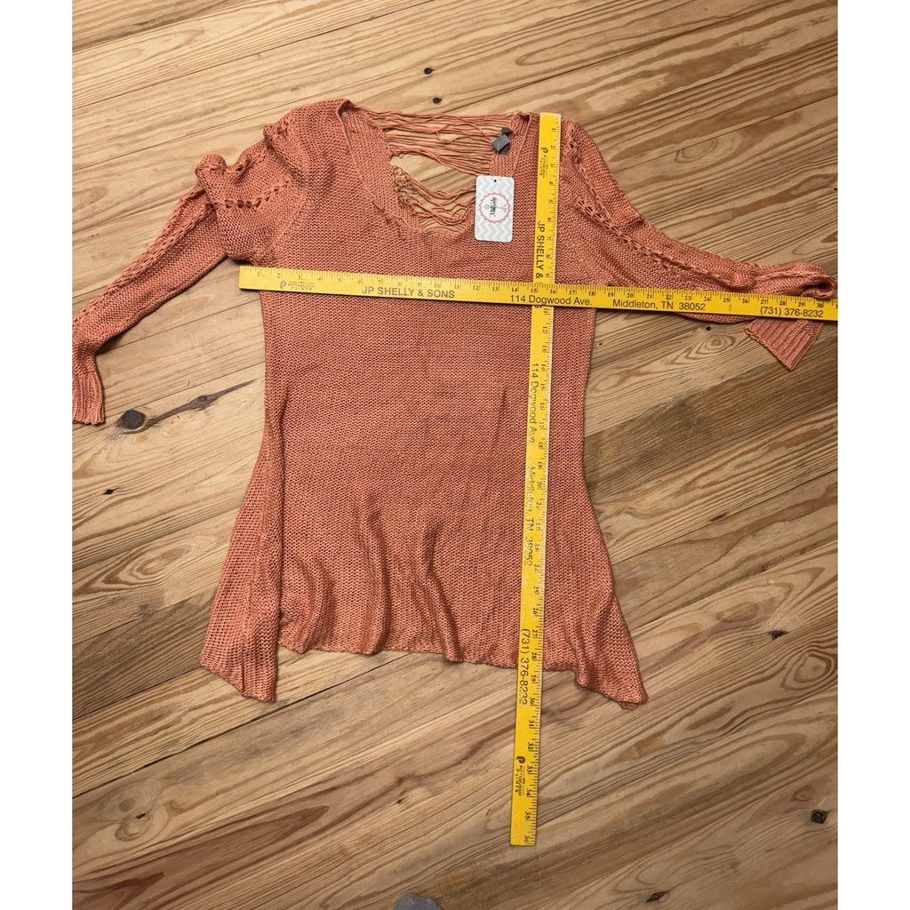Casting LA Sweater Peach Open Knit Distressed LS Women’s Size Medium NWT