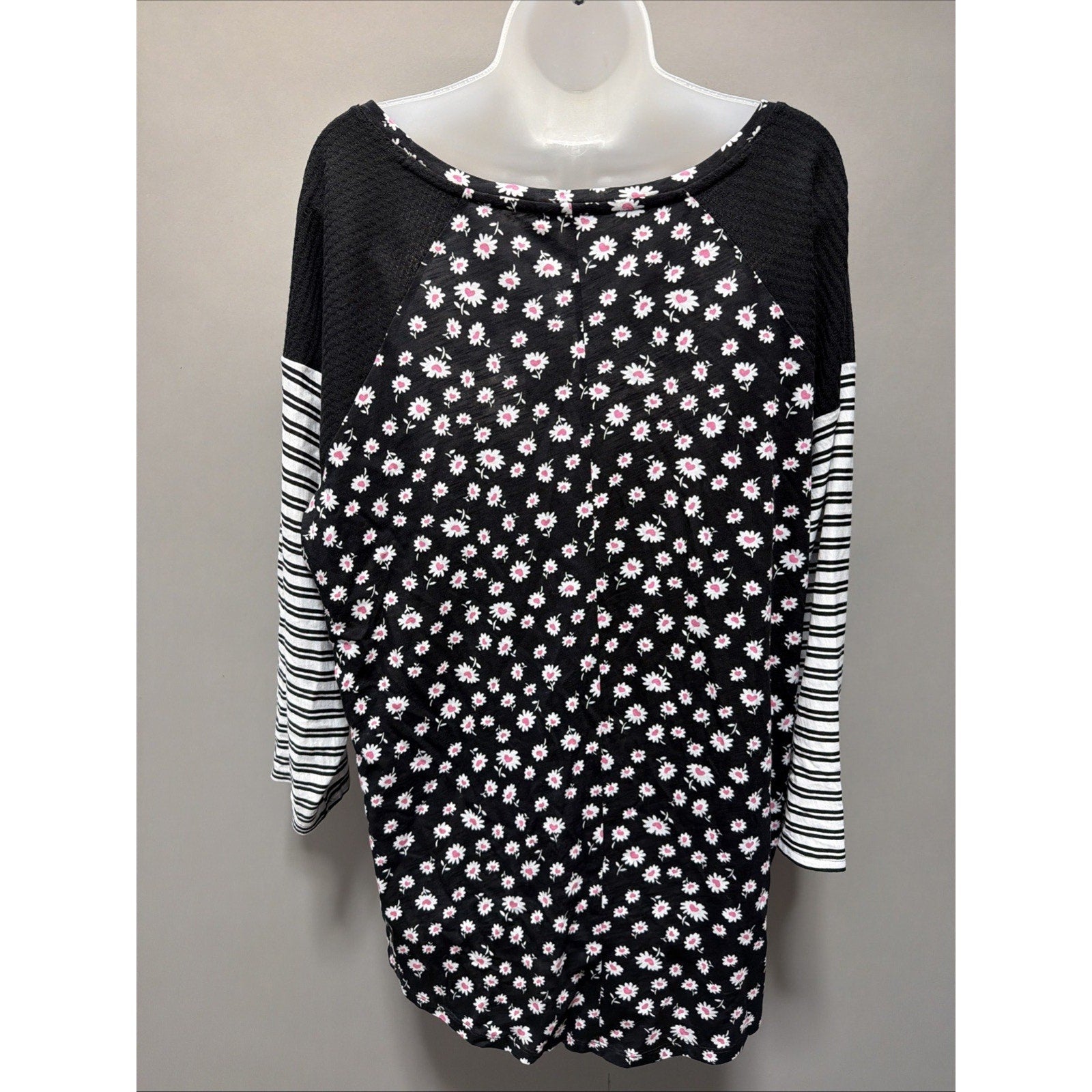 Cato Color Block Floral Print LightWeight Sweater Plus Size 22/24 New With Tags