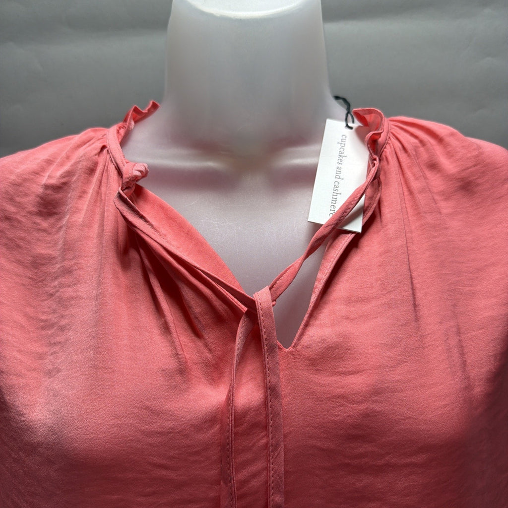 Cupcakes And Cashmere Top Womens M Pink Sleeveless Blouse Ruffled V-Neck NWT