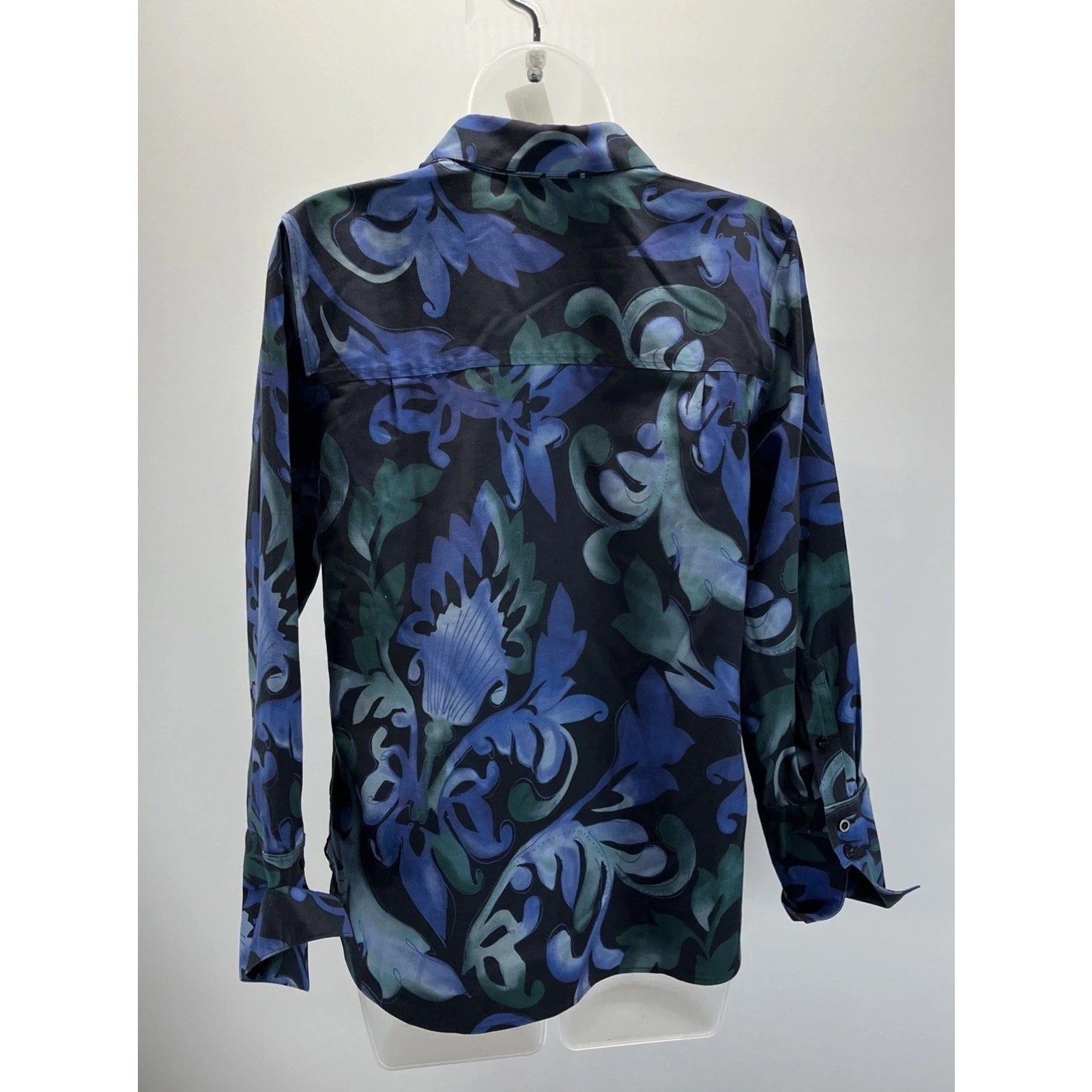 Chico's No Iron Top Women’s Long Sleeve Button Up Black Floral Paisley Size 0 S