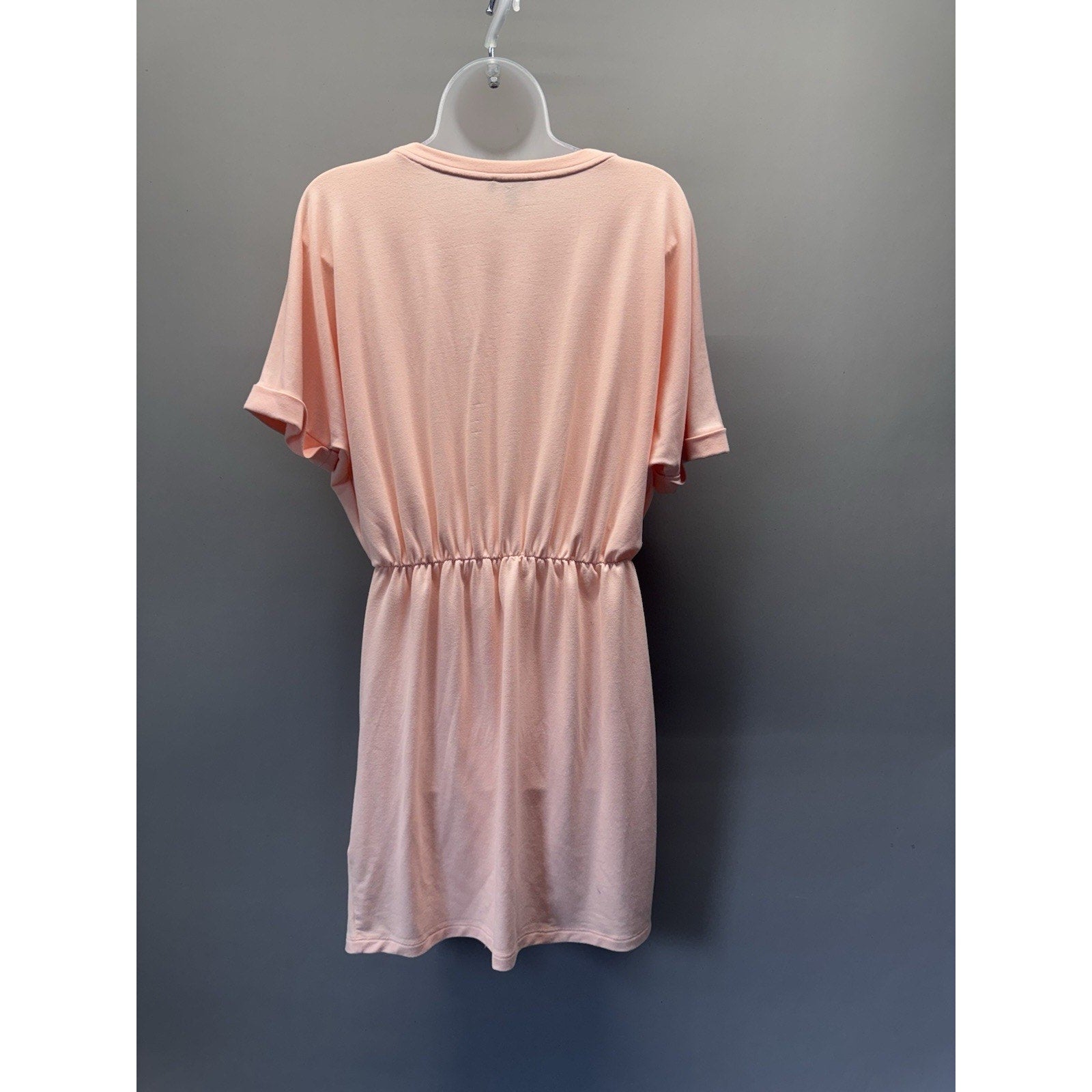 EXPRESS Medium Peach Ruched Mini Dress Elastic Waist Casual Stretch Vacation