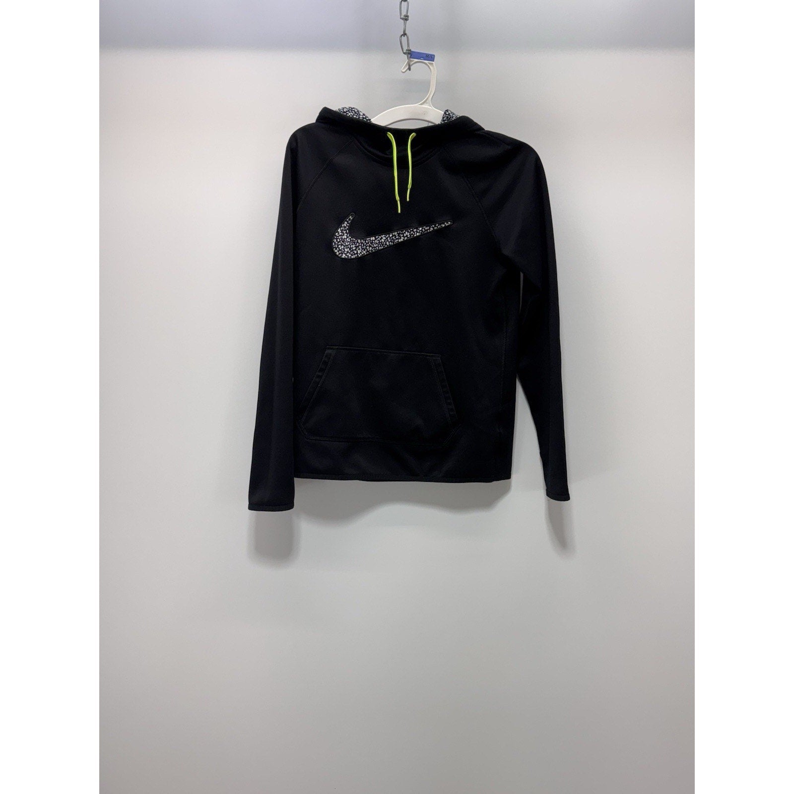 NIKE Hoodie Womens Small Black Pullover Fleece Hooded Therma-Fit Center Check