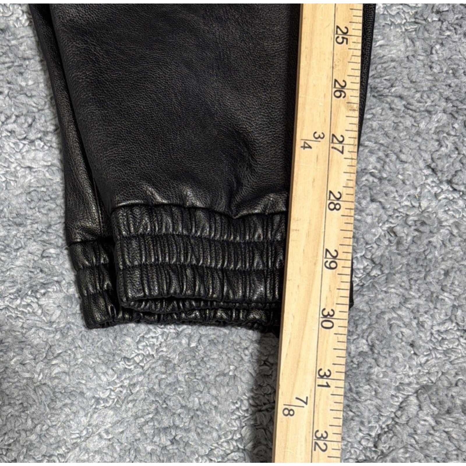 Spanx Womens Size M Faux Leather Joggers Pants Black Noir Cuffed