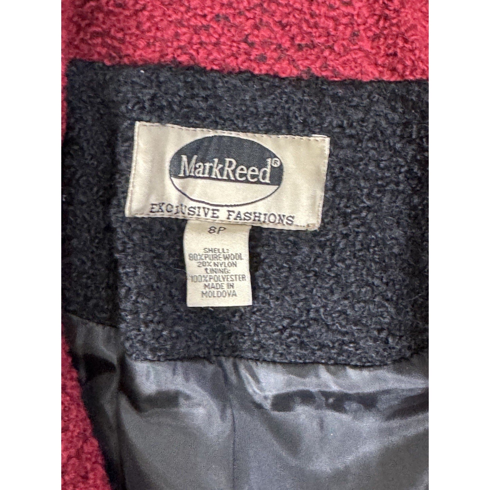 MARK REED WOMEN'S WOOL COAT, SIZE 8 Petite Heavy Button Closure Fitted Style