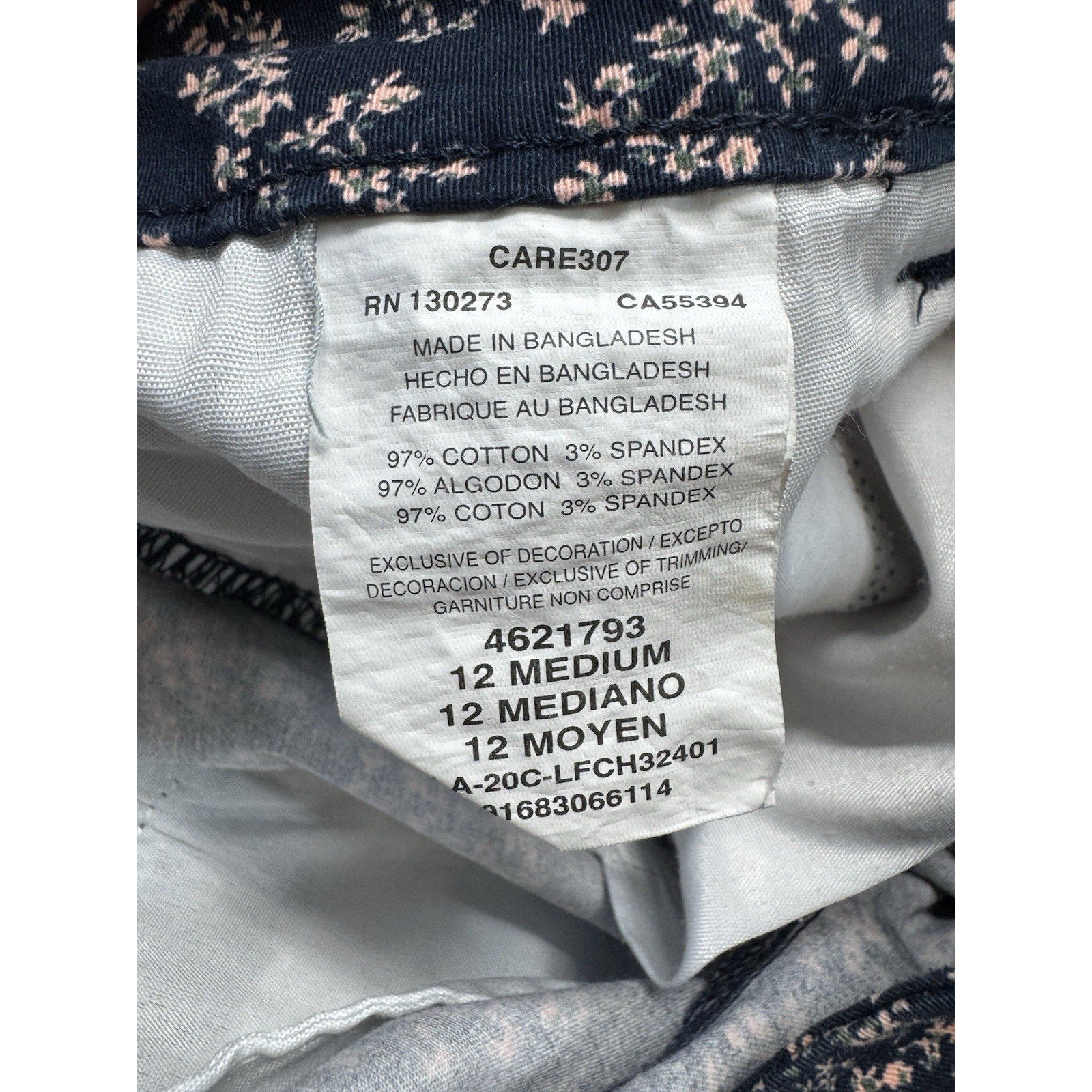 Lee Regular Fit Mid Rise Blue Pink Floral Shorts Stretch Pockets Women’s Size 14