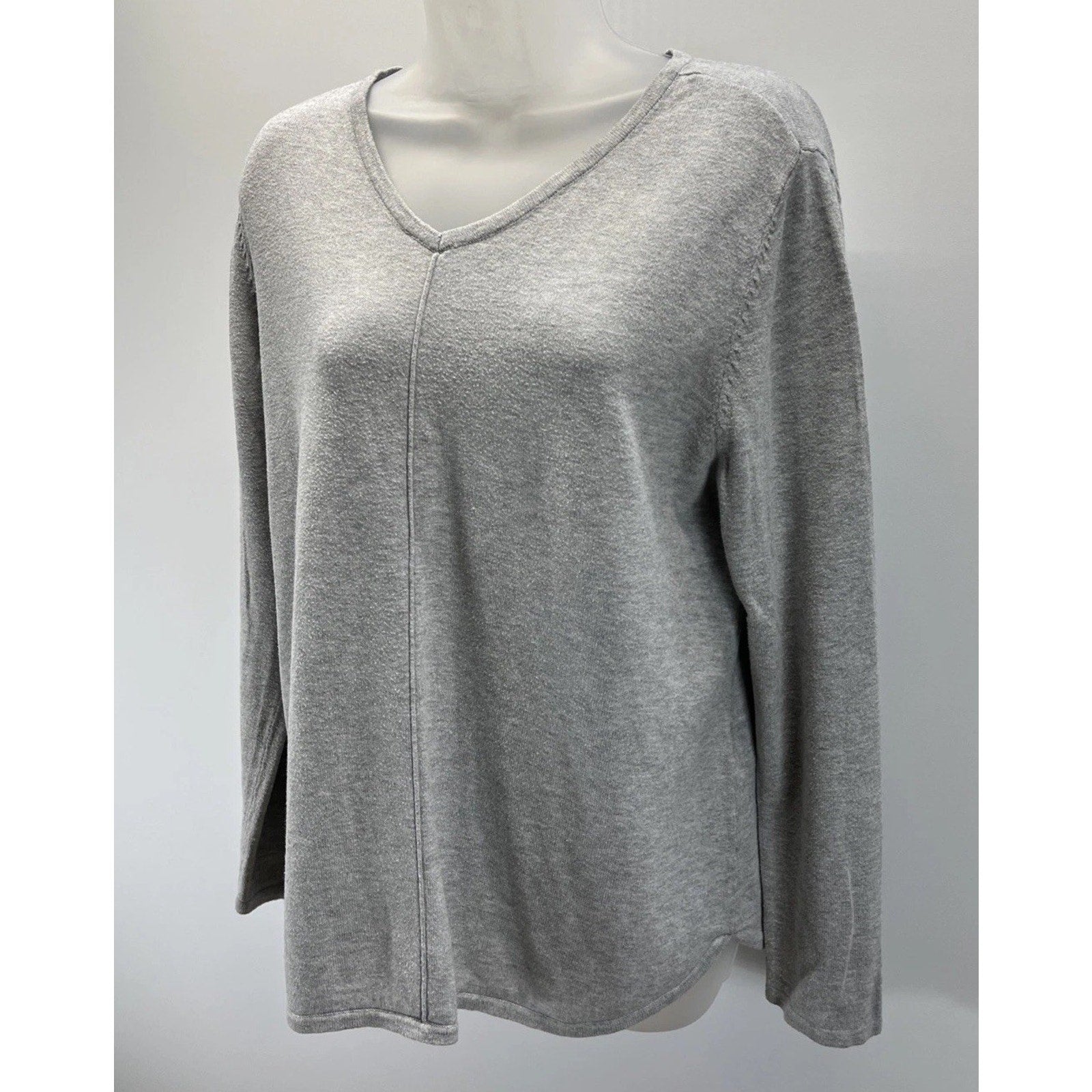 Chicos 2 Tunic Sweater Womens L Gray V Neck Lightweight Pullover