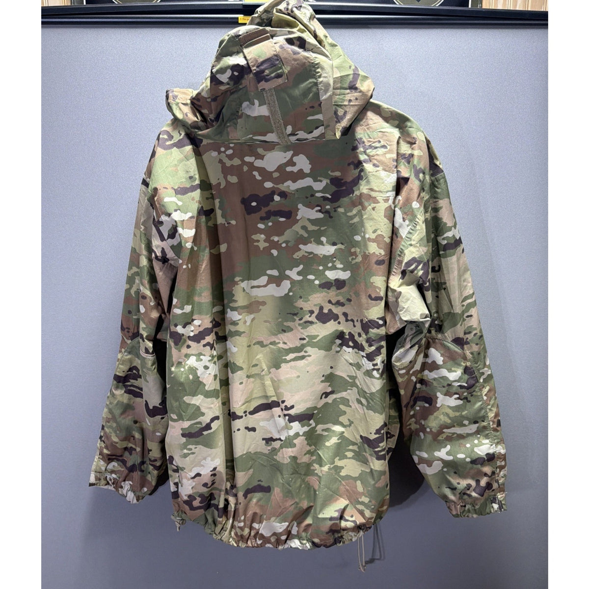 USGI ECWCS MULTICAM GEN III LEVEL 6 EXTREME COLD/WET WEATHER JACKET- L Excellent