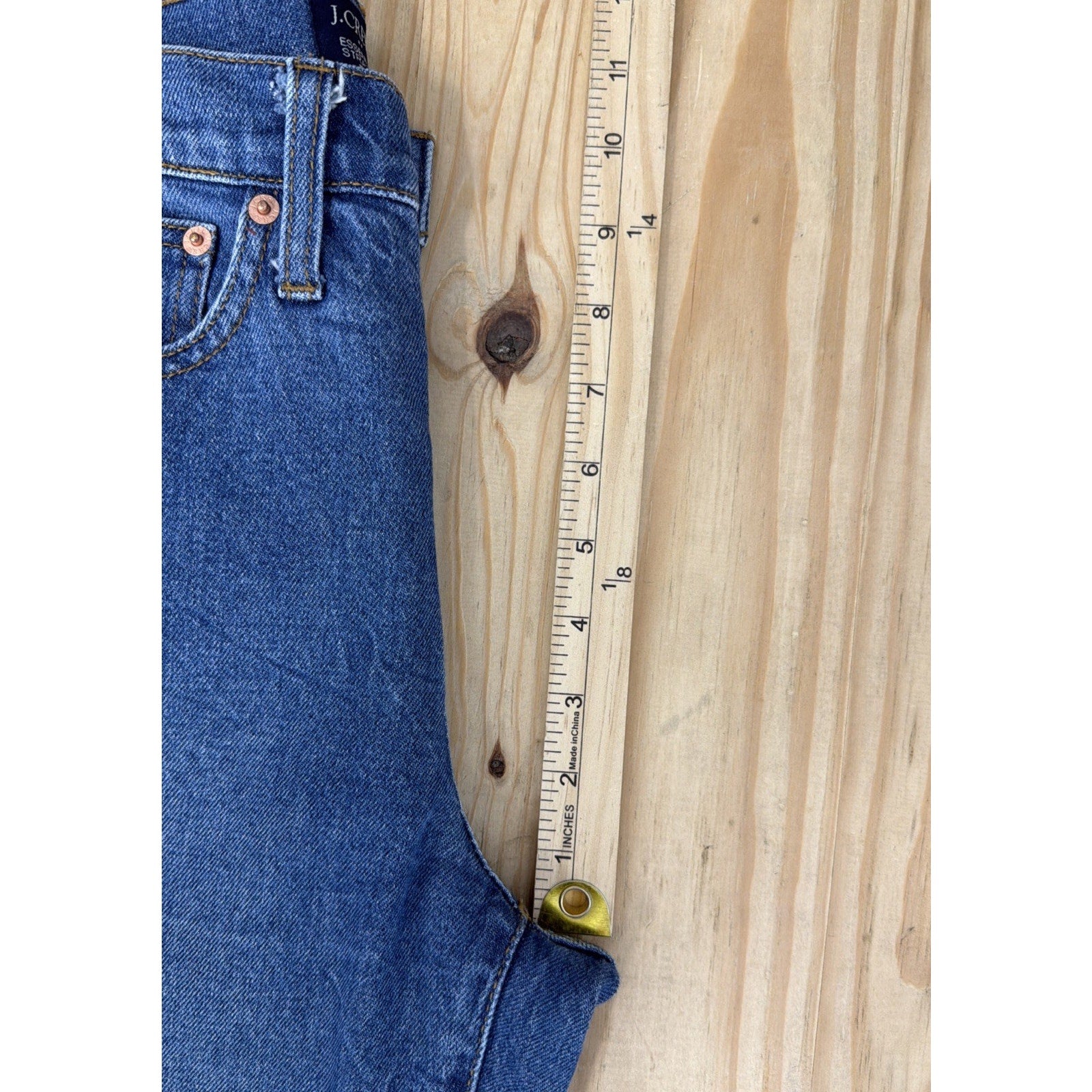 J. Crew Essential High Rise Straight Jean size 26 in Medium Wash