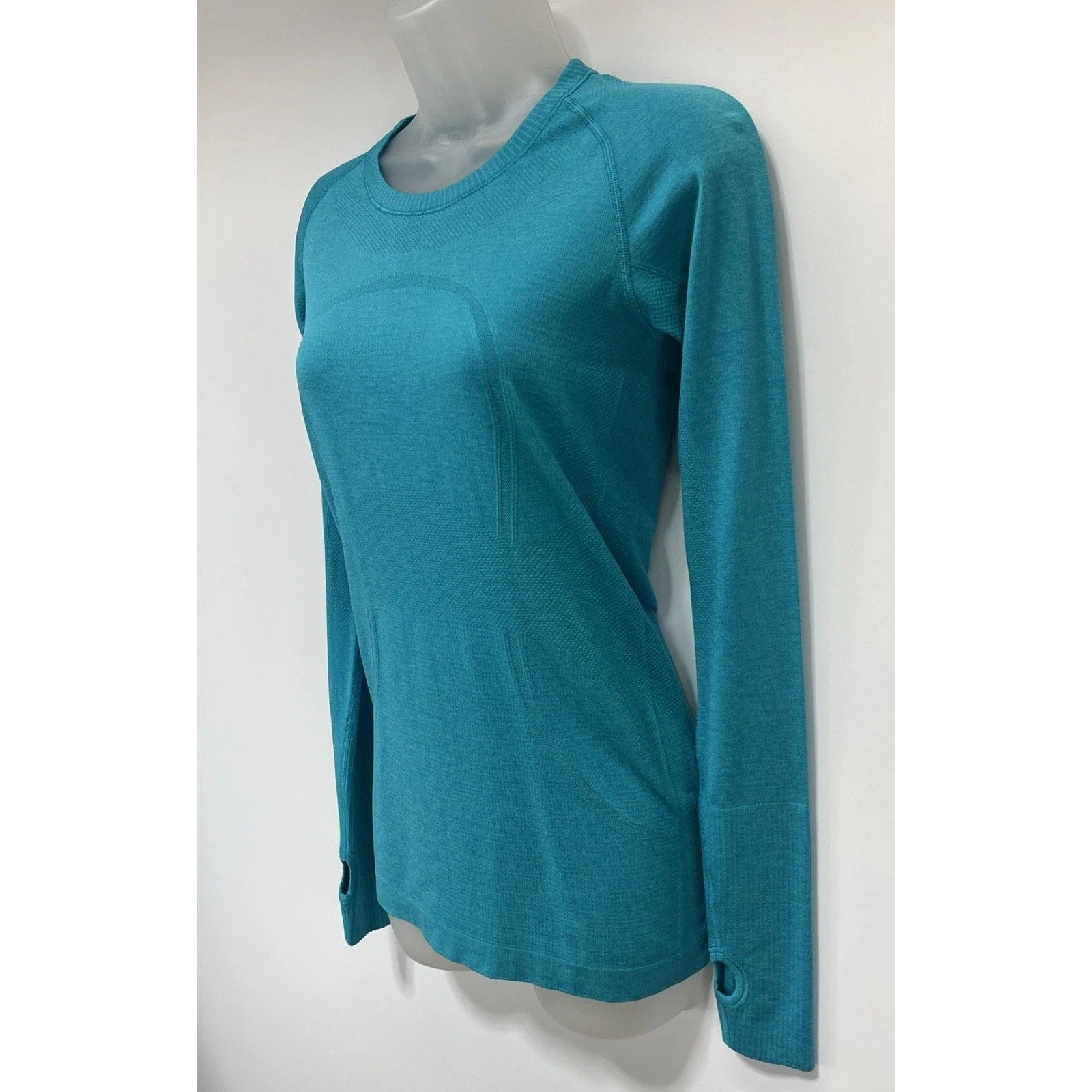 Lululemon Swiftly Tech Long Sleeve 2.0 *Race~SZ: 6 Ripple Wave Hawaiian Blue