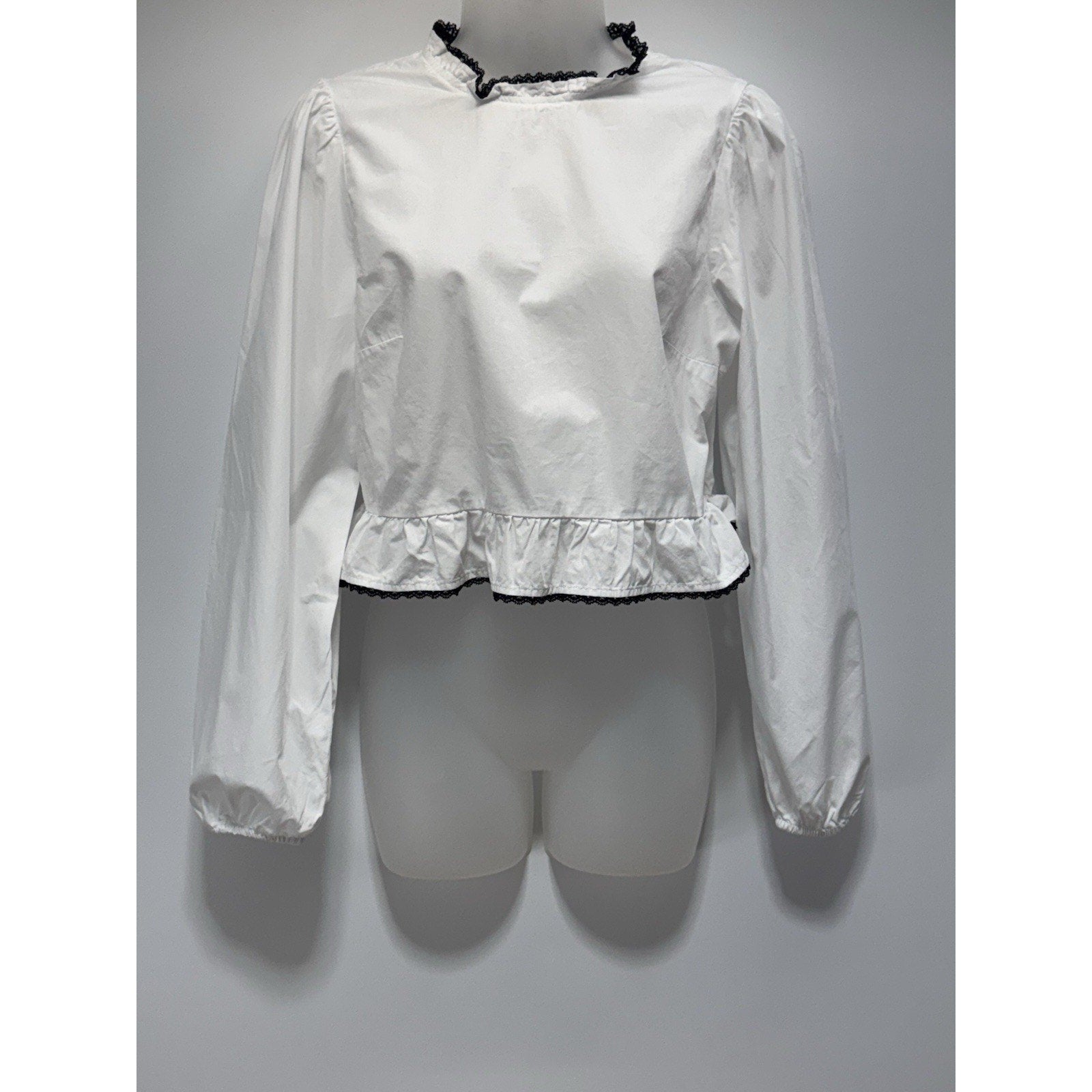 Divided H&M PUFF-SLEEVED PEPLUM Cropped Blouse Women’s Size Medium NWOT
