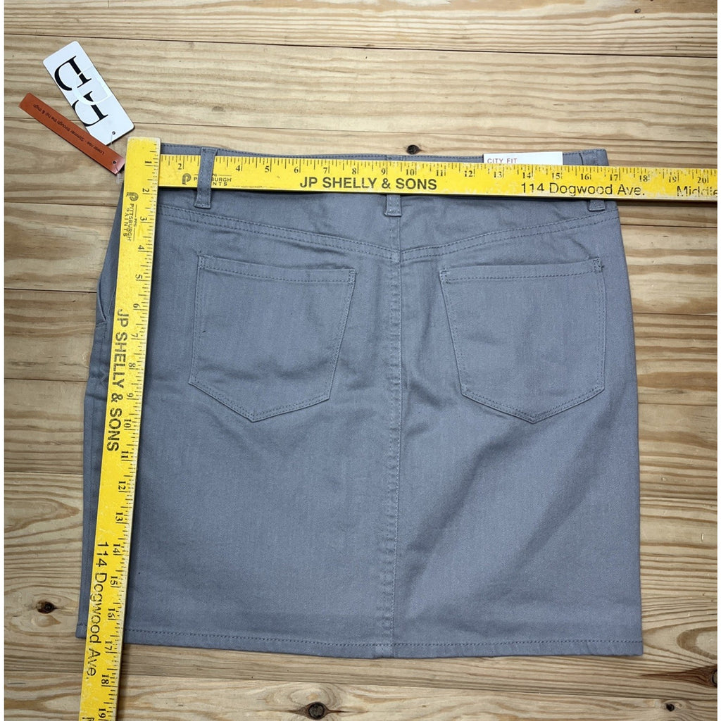 NWT Dalia Collection Denim Skirt Size 8 Stretch Cotton Zip Pockets Mini Gray