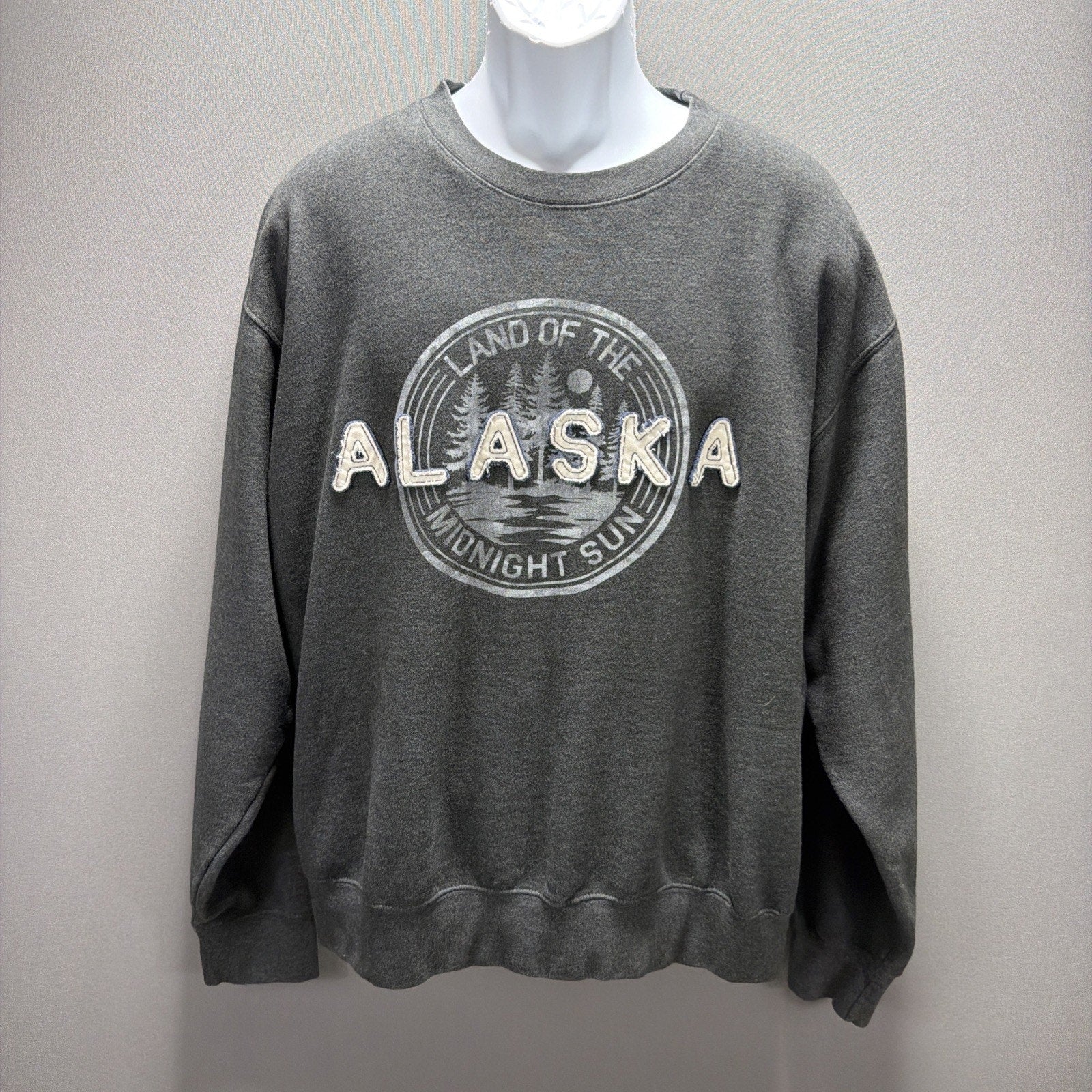 Alaska Crewneck Super Soft Fleece Sweatshirt Blue 84 Mens XL Grey