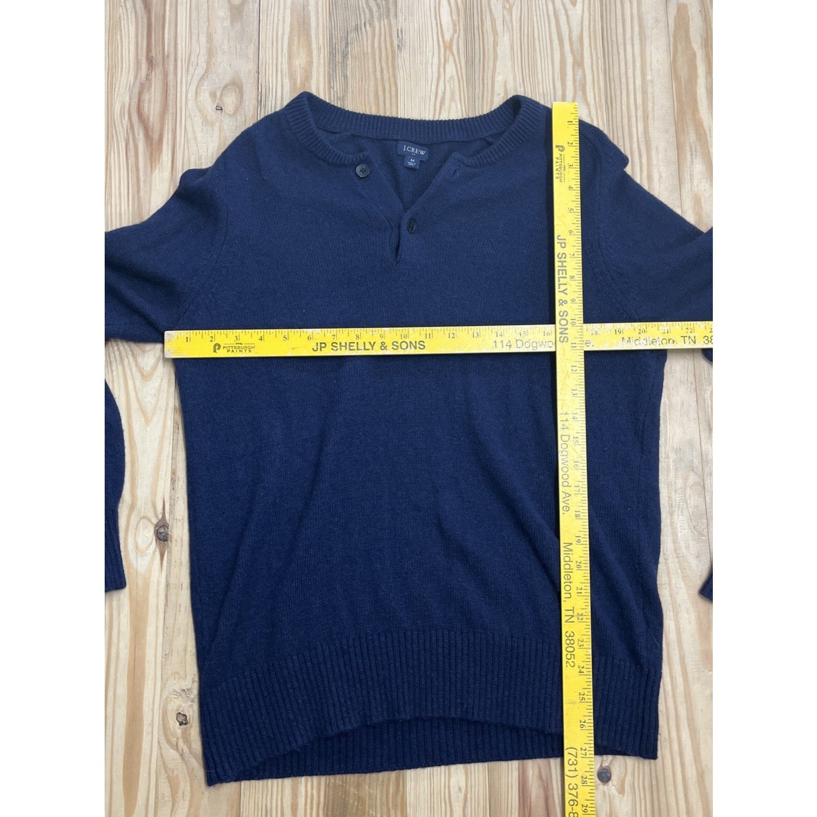 J.CREW Long Sleeve HENLEY SWEATER SIZE M LAMBSWOOL Blend BLUE SOLID