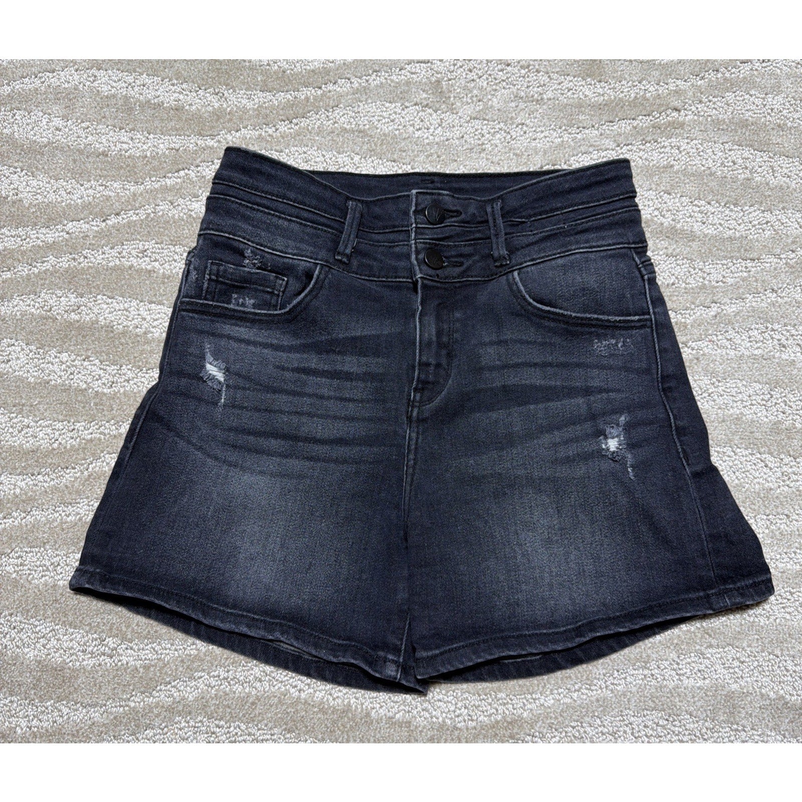 KanCan Curvy Ultra High Rise Distressed Denim Shorts 27/4 Stretch
