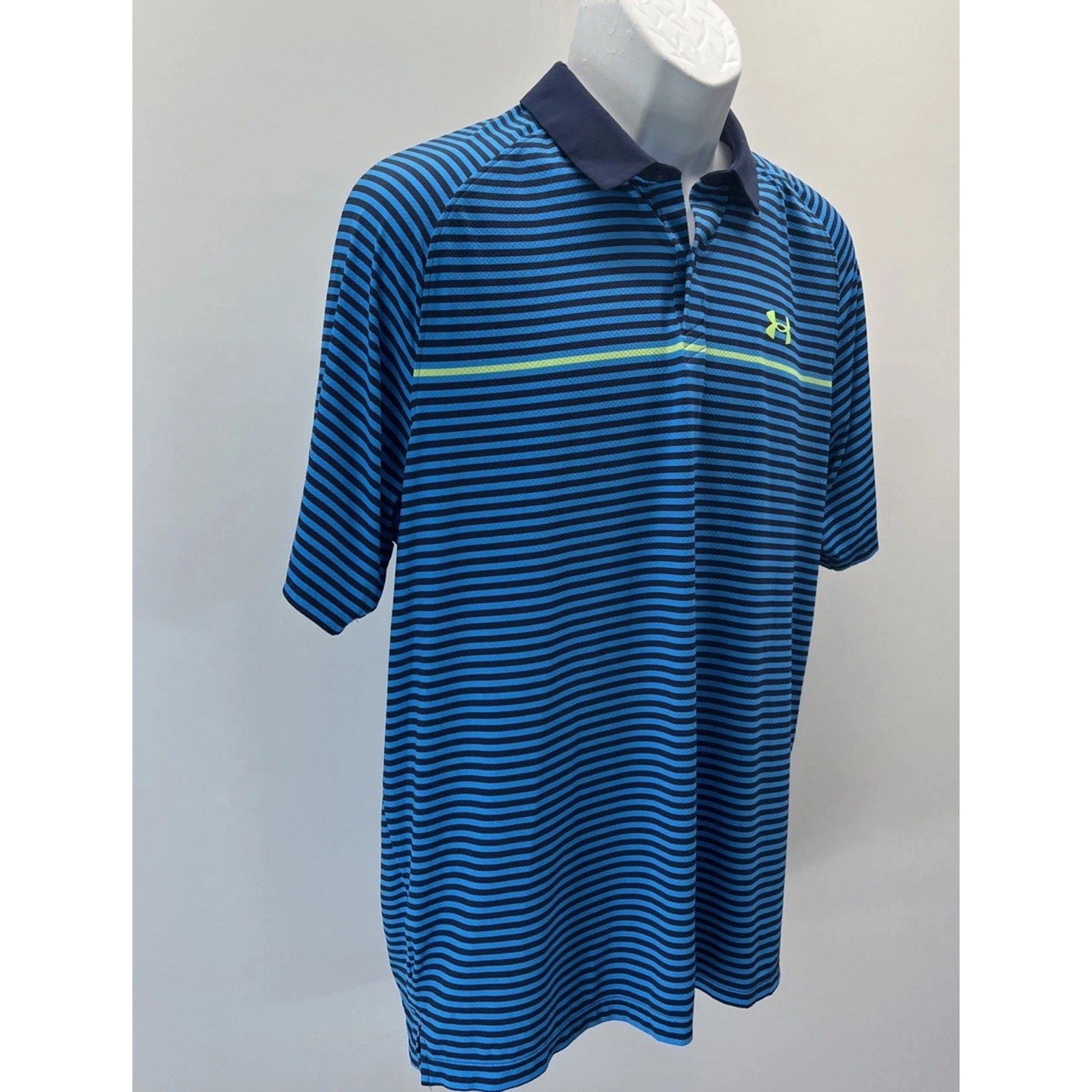 Under Armour Men's UA Iso-Chill Striped Polo Large