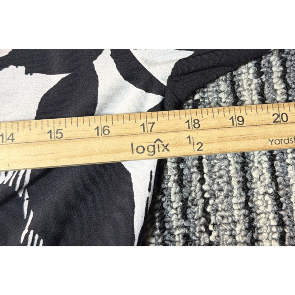 Vtg Chicos Jersey Woman Sz 0 Black White Red Shirt Faux Wrap Top Stretch USA