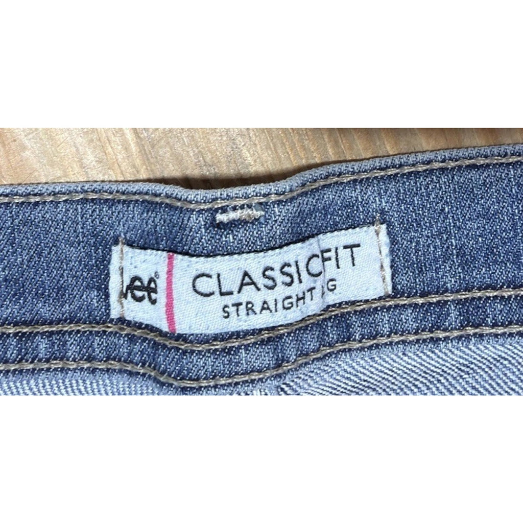NWT LEE CLASSIC FIT STRAIGHT LEG STRETCH POLY/COTTON JEANS SZ 18W Petite