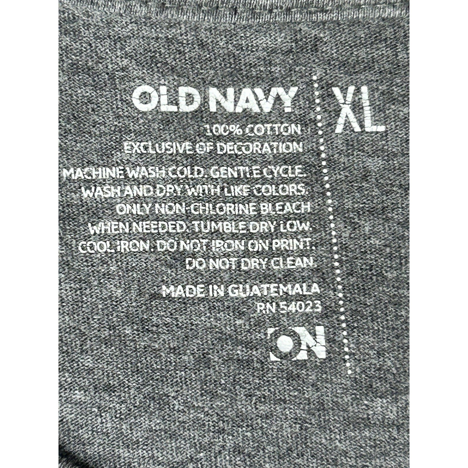 Old Navy Clothing Company Gray Short Sleeve 100% Cotton Logo T-Shirt Men's XL.