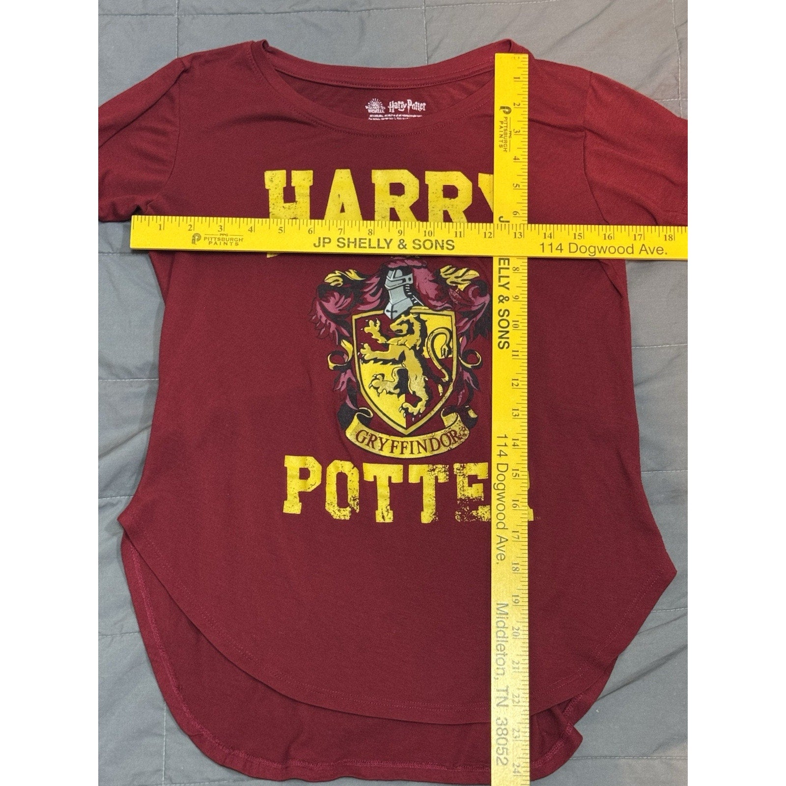 Harry Potter Gryffindor Wizarding World Juniors Small 3/5 T-Shirt Short Sleeve