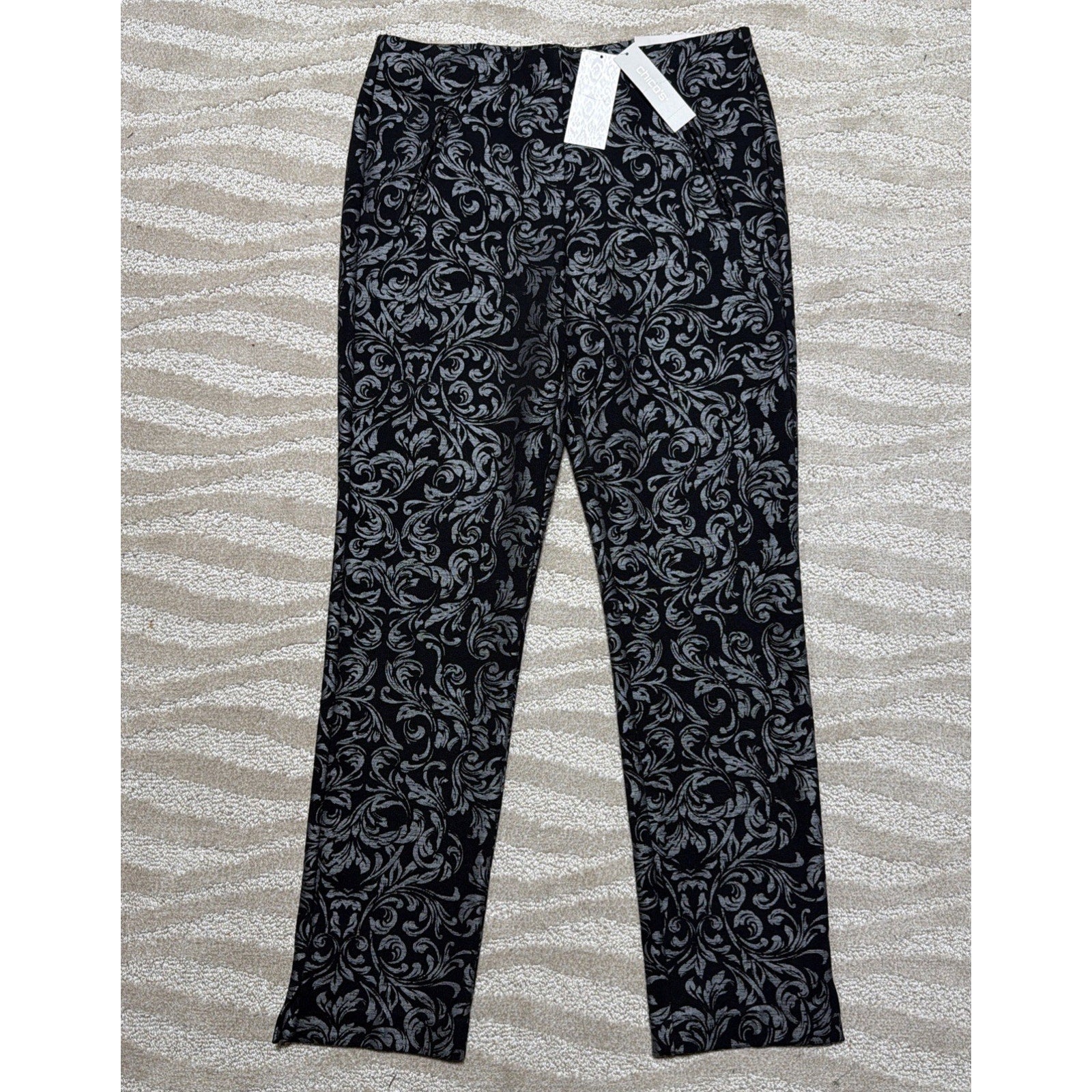 Chico's Women's So Slimming Petite Juliet Scroll-Print Ankle Pants Size 4 NWT