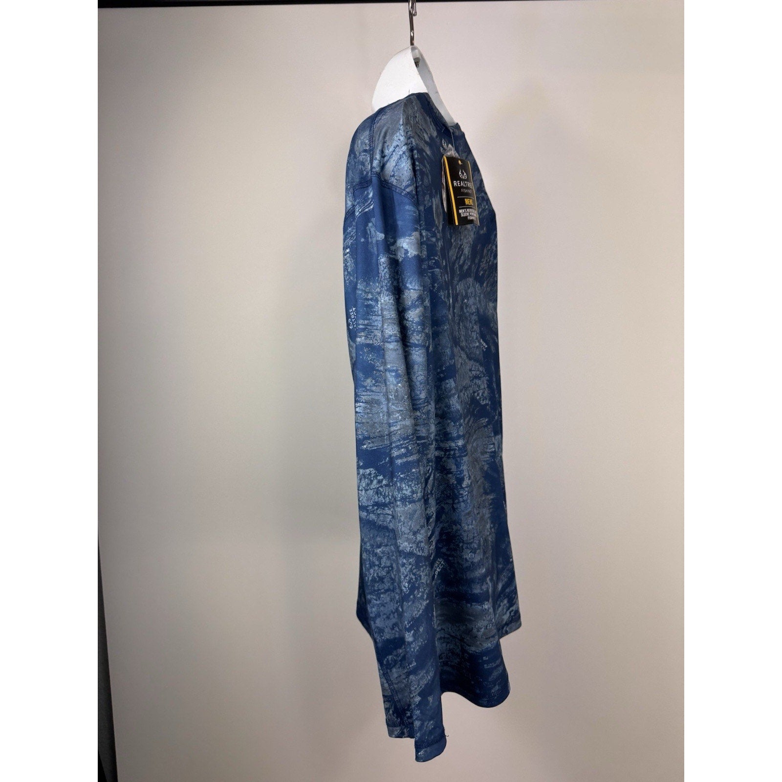 NEW Realtree Fishing Men's Shirt in Blue Reversible UPF30 Size 2XL