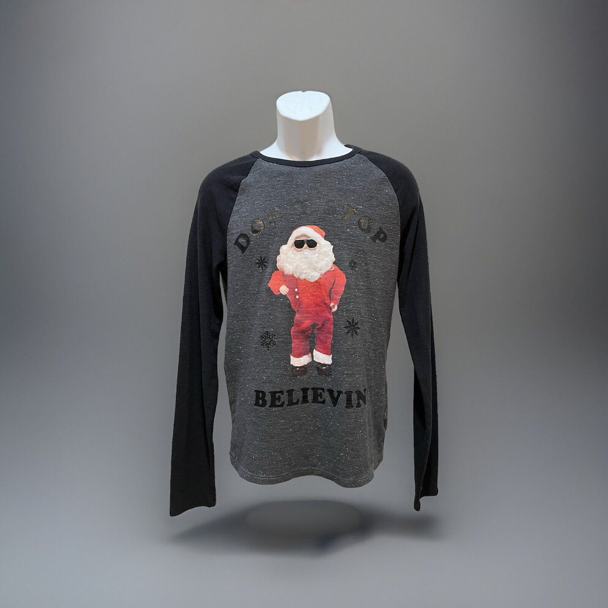 Aeropostle Gray Santa Claus Don't Stop Believing Shirt Men's Size Small