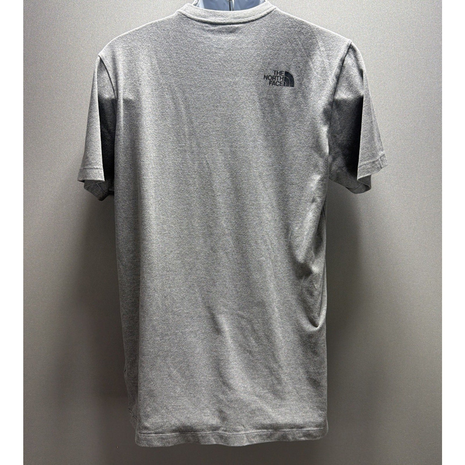The North Face T Shirt Mens M Gray Mountain Peak Sunset Graphic Short Sleeve