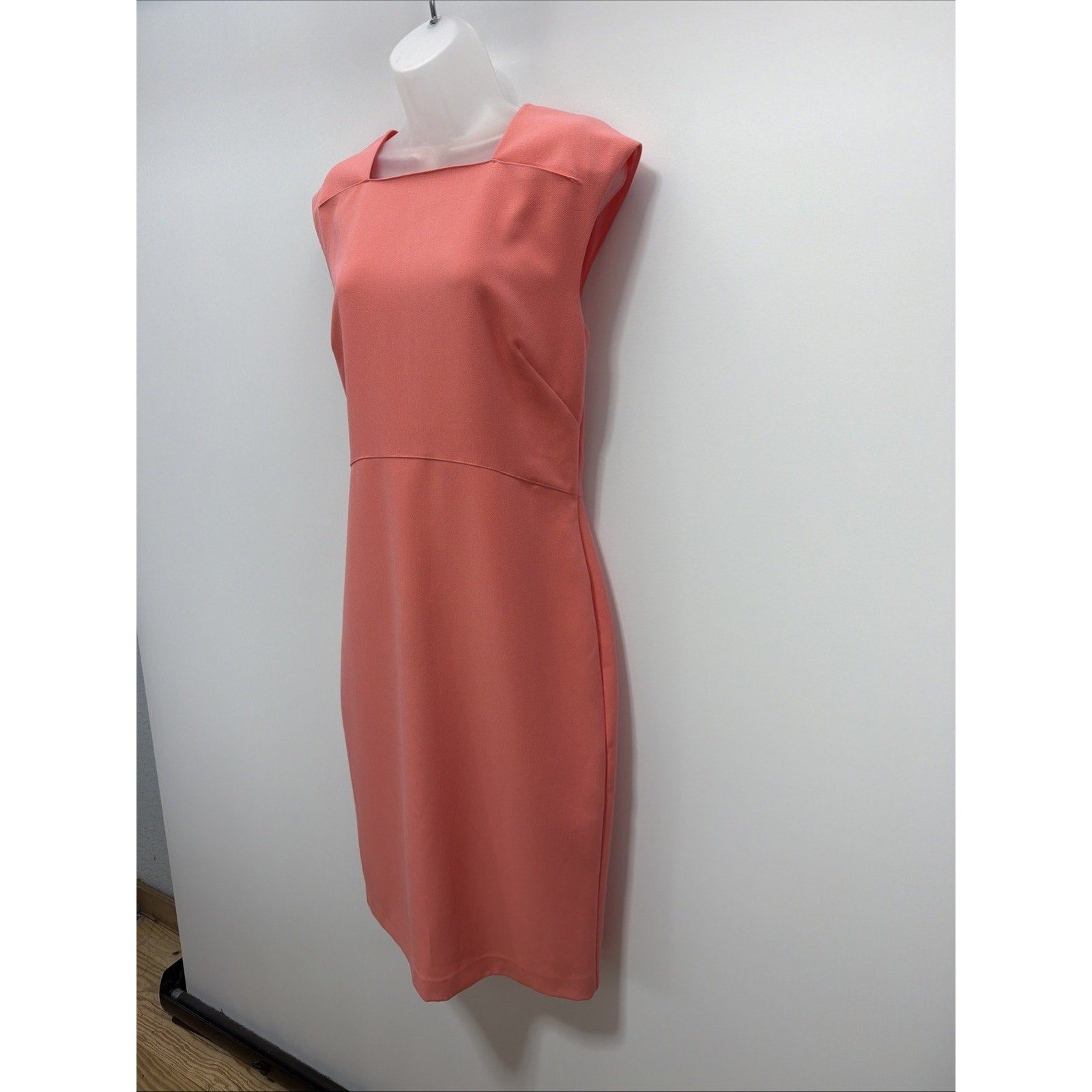 NWT Banana Republic Light Pink Pencil Sheath Dress Sleeveless Square Neck 10