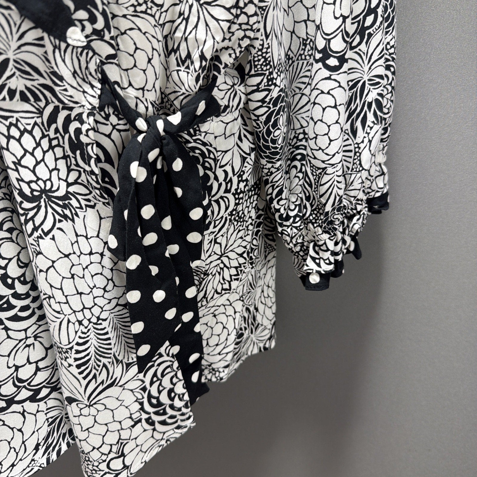 NWT CATO Women’s Long Sleeve Blouse Black/white Floral Plus Size 22/24
