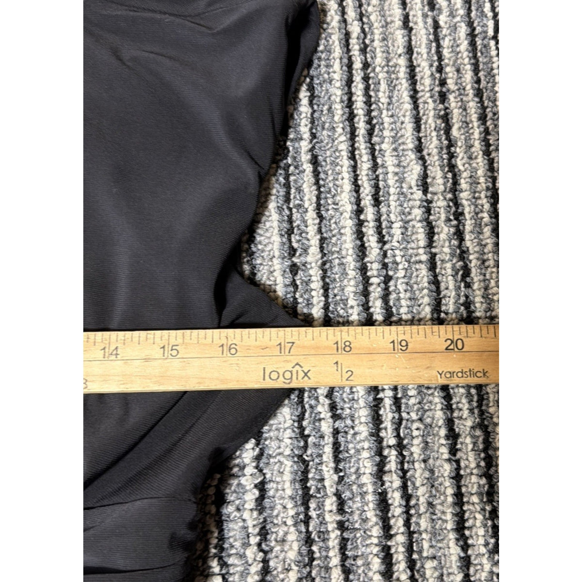 Evan Picone Beautiful V-Neck Ruched Fit & Flare Midi Dress Size 8 Stretch