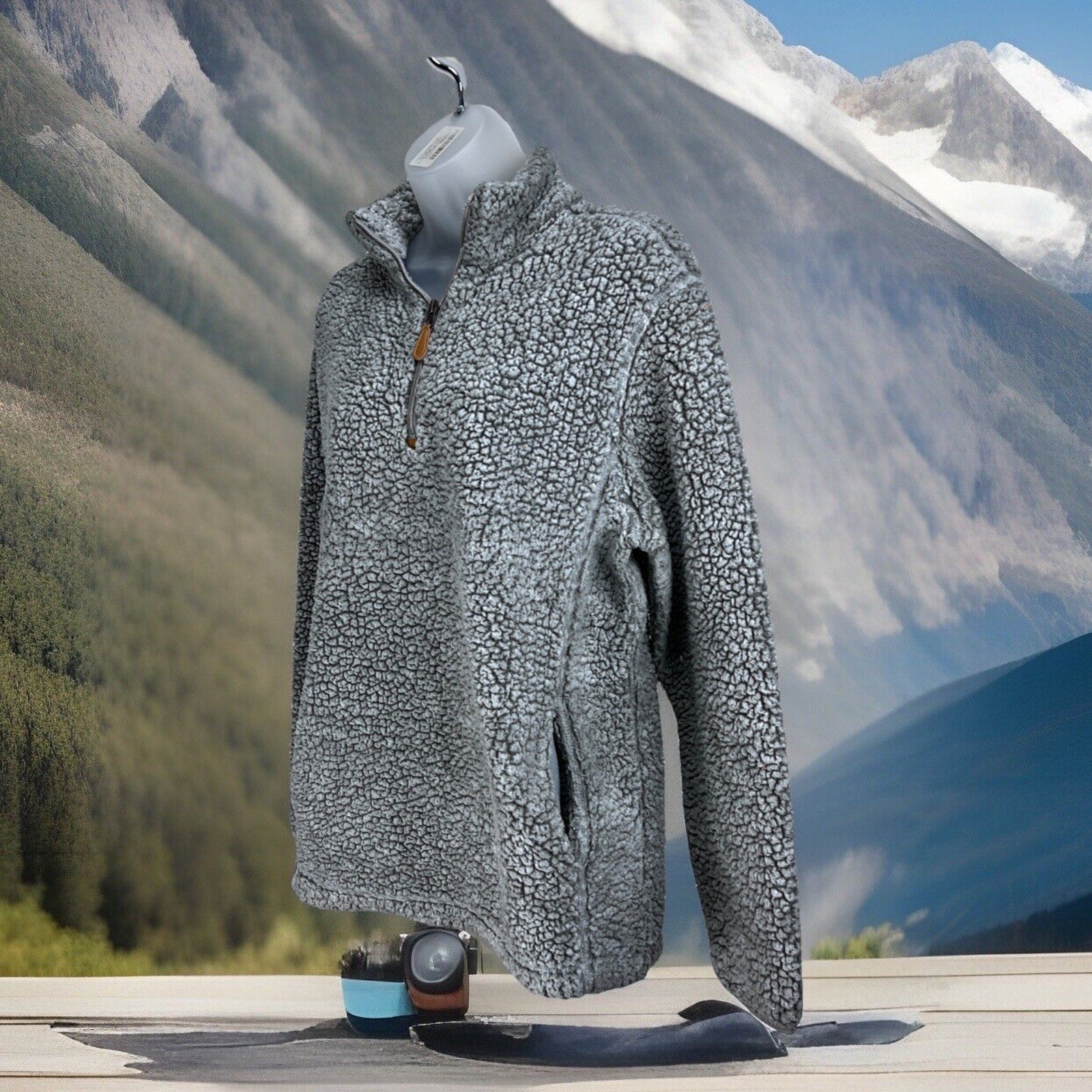 Katydid Gray Frosty Tipped Sherpa Pullover Size Medium