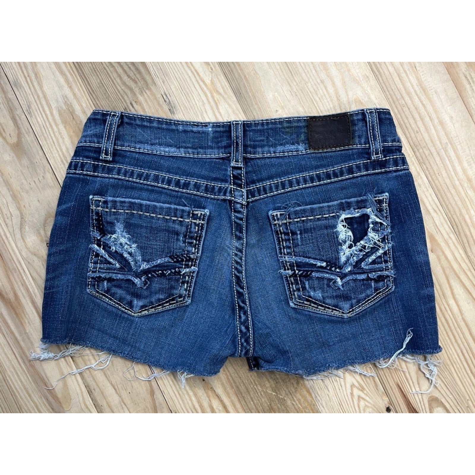 BKE Denim Shorts Womens Size 29 Blue Cuffed Distressed Culture Jean 100% Cotton