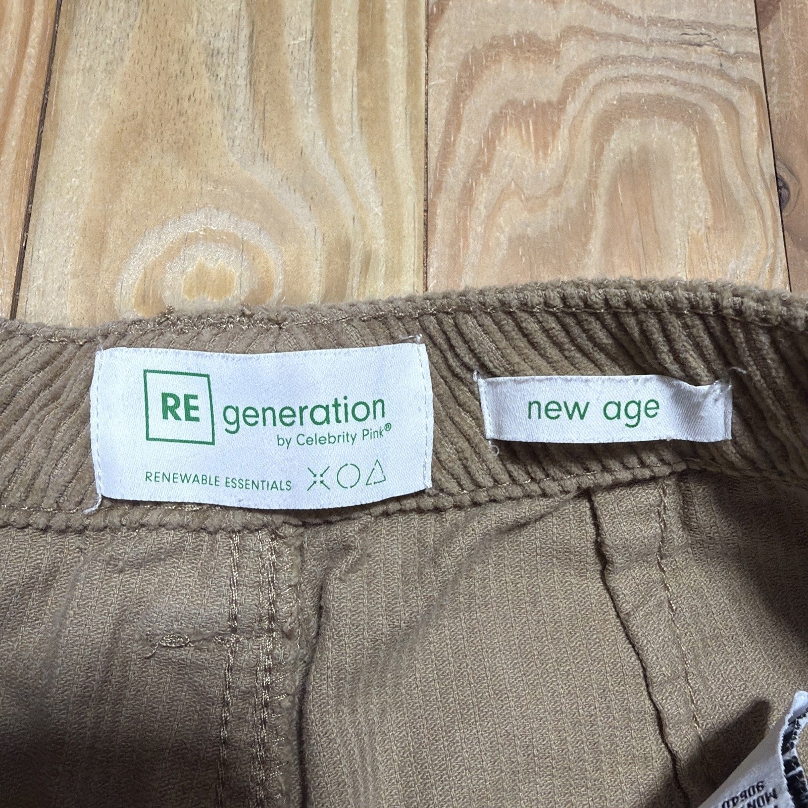 Re Generation by Celebrity Pink Corduroys Women's 9/29 Brown Carpenter Straight