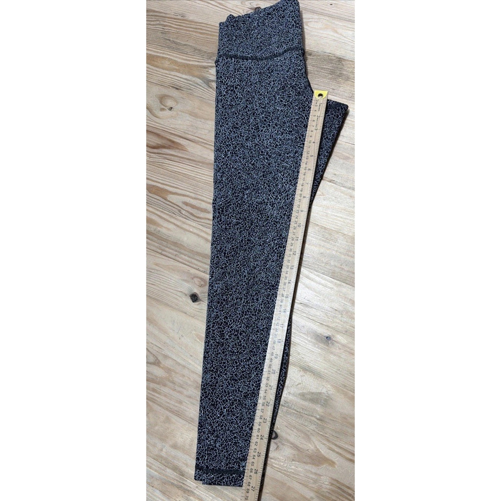 Lululemon Wunder Under Hi-Rise 1/2 Tight Luon 28” Jacquard Black/white Size 8