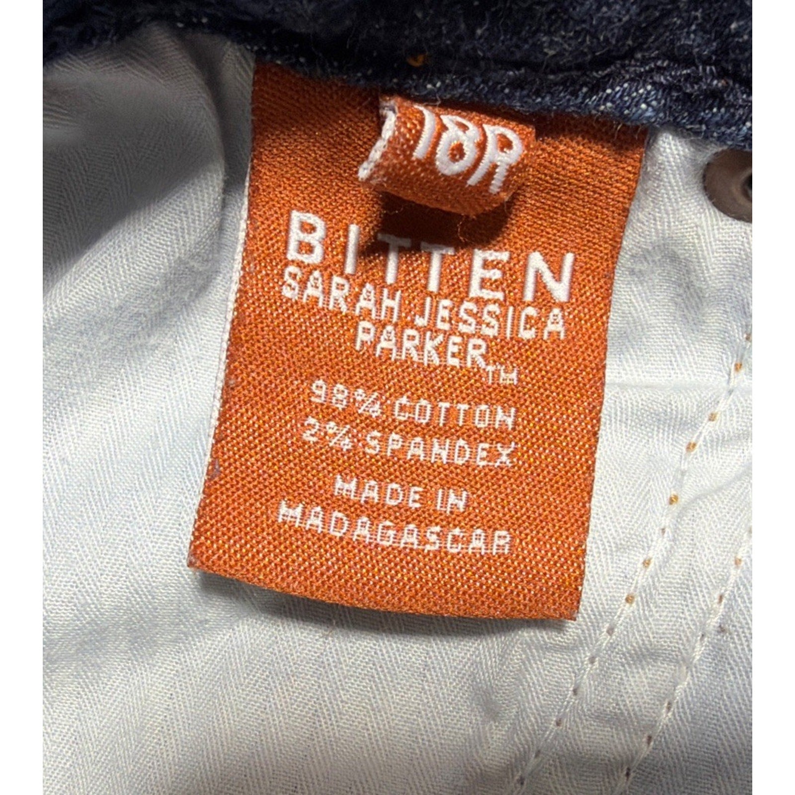 Bitten by Sarah Jessica Parker Sz 18R Premium Denim Bootcut Jeans Stretch 38x32