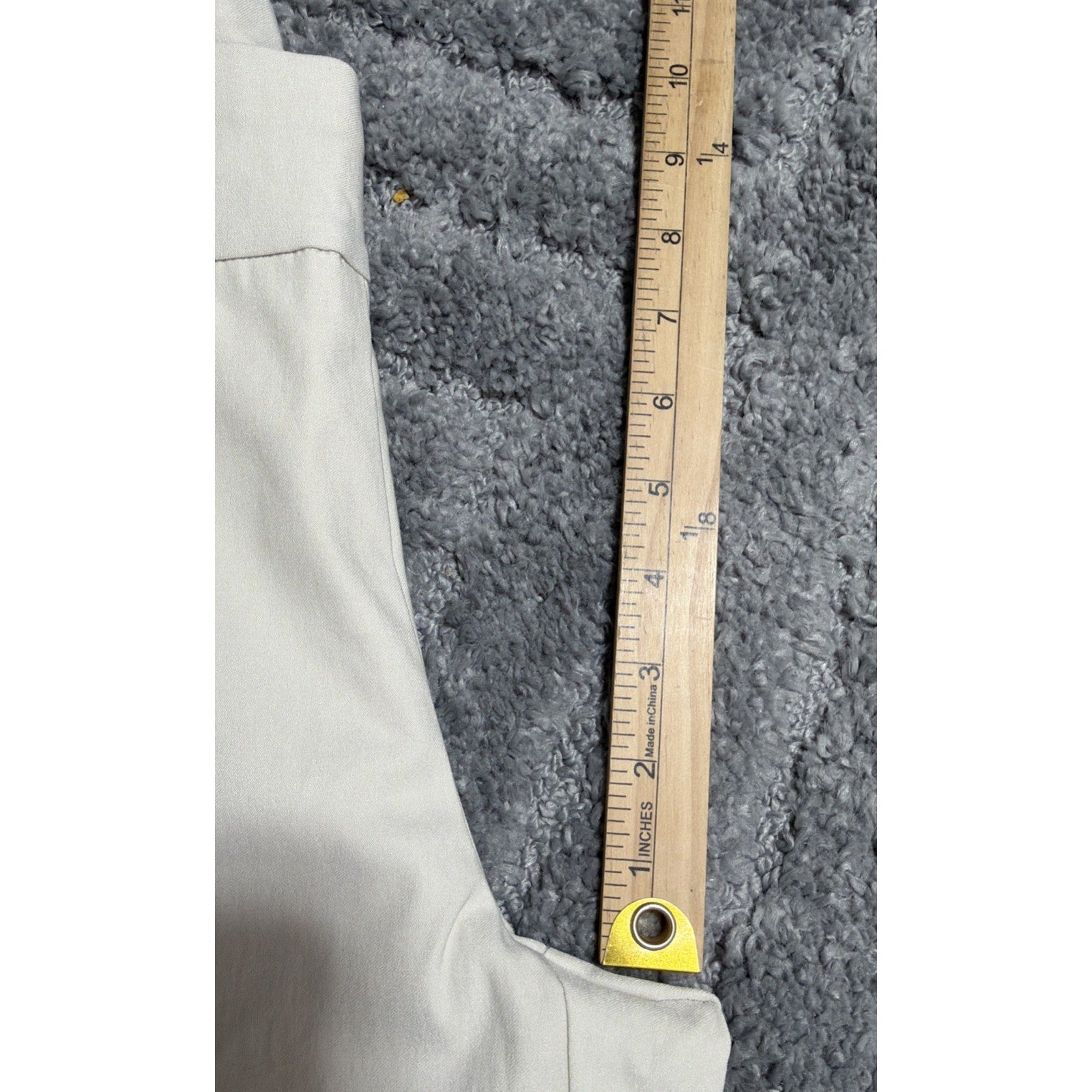 New Chico's So Slimming Pull On Brigette Bermuda Shorts Size 0.5