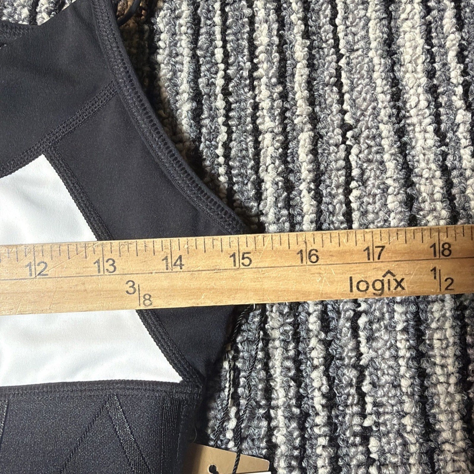 NWT- ALALA- MEDIUM Black White Sports Bra $85
