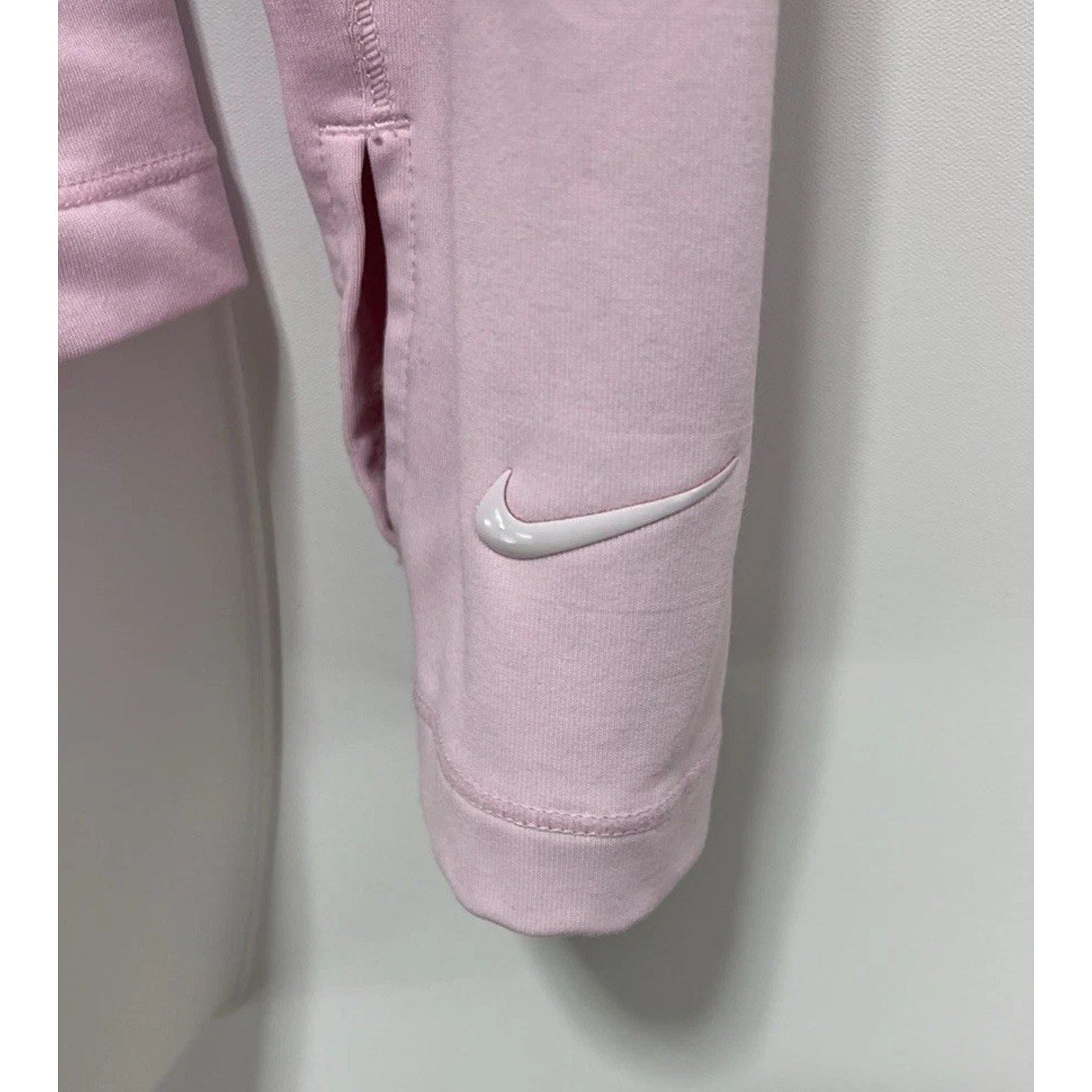 Nike Pro Girls Dri-Fit Training Top Long Sleeve Youth Size L Red Pink