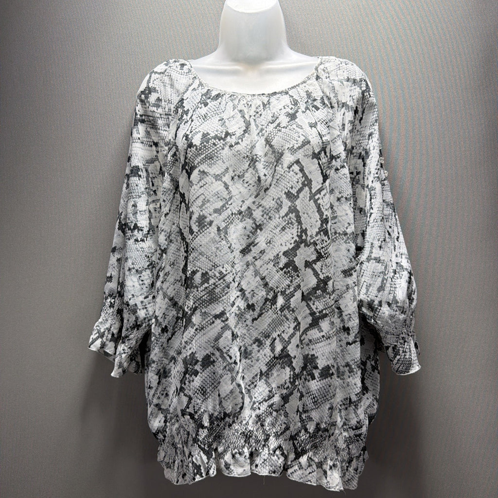 Chico’s 2 /L Top Animal Print Sheer Shell Lite Wt Elastic Hem Cut Out Sleeves