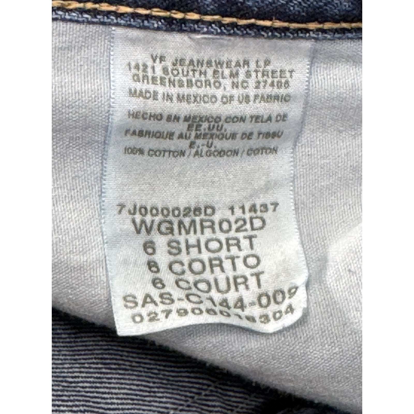 Gander Mountain women's 100% cotton relaxed Fit jeans size 6 Short Mid Rise