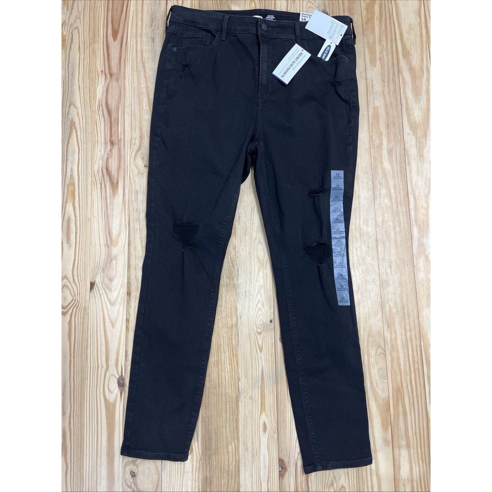 NWT Old Navy Rockstar High Rise Super Skinny Distressed Black Jeans Size 16