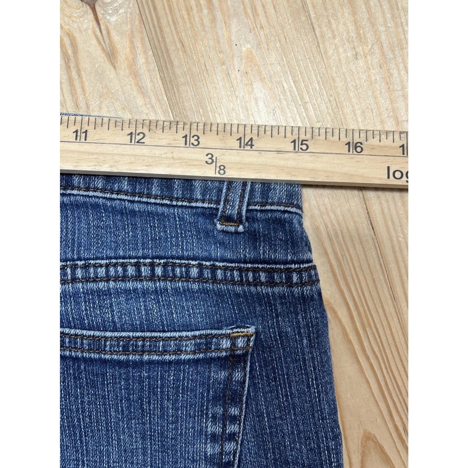 DKNY Pants Women 8 P Blue Denim Jeans Flared Soho Low Rise Cotton Blend 30x28