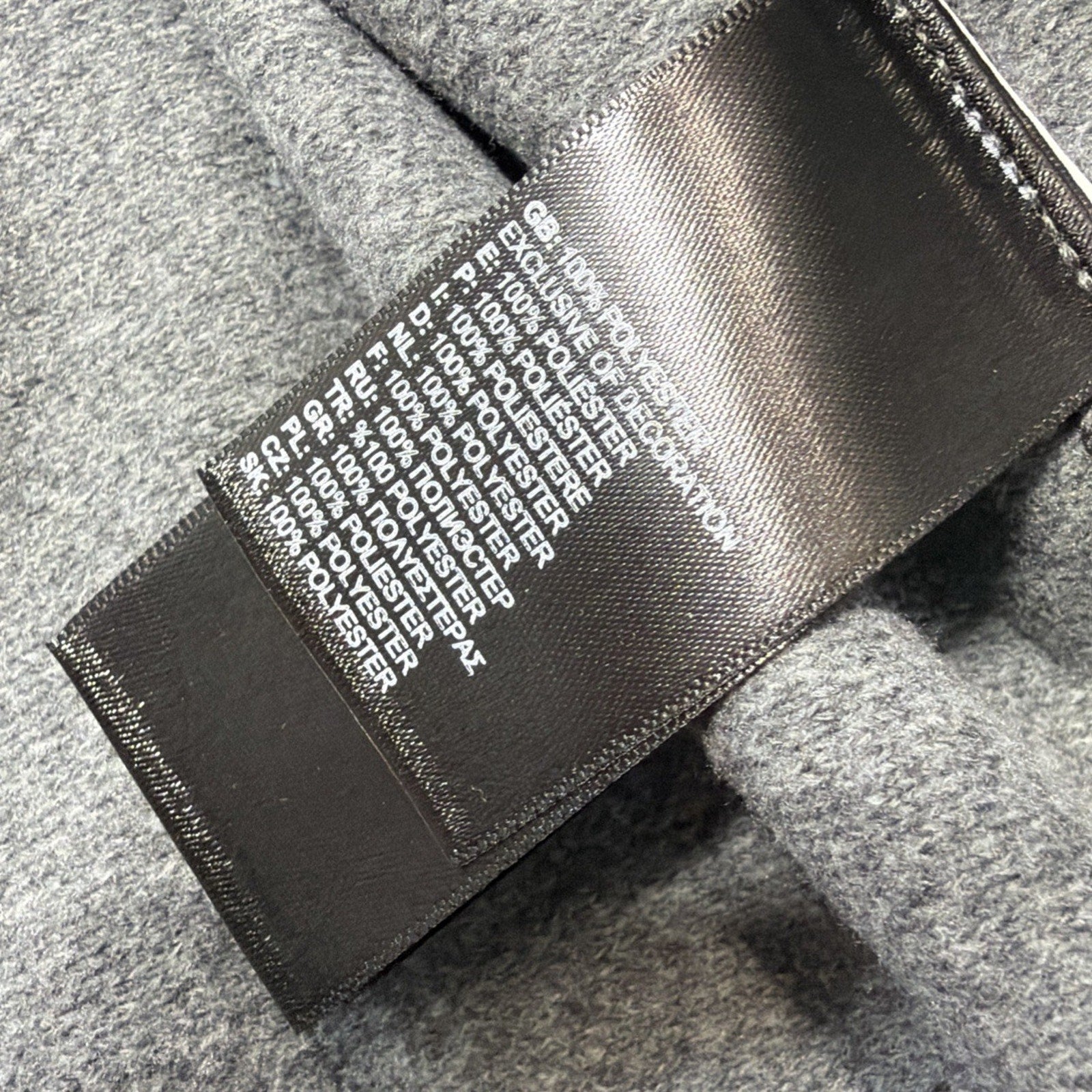 North Face Tech Fleece 1/4 Zip Men’s M Pullover Sweater Gray Outdoors Casual